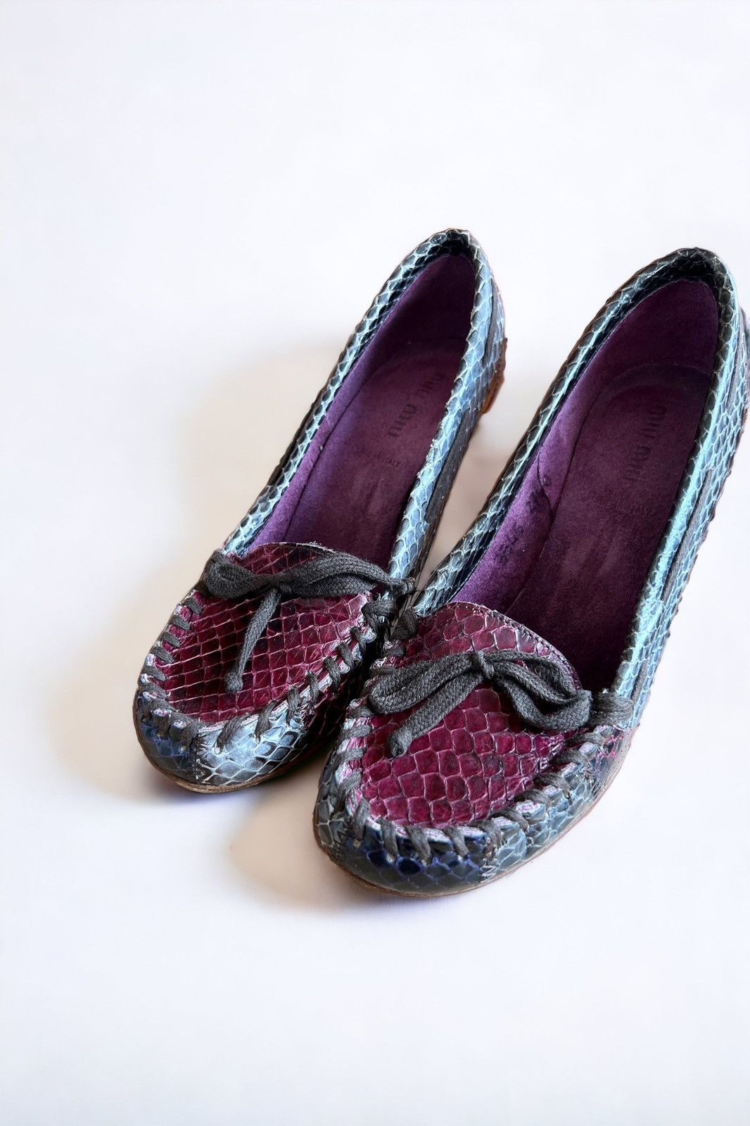 Miu Miu Miu Miu Y2K Rare Vintage Snakeskin Laced Pumps Heels Size US 5 / IT 35 - 7 Thumbnail