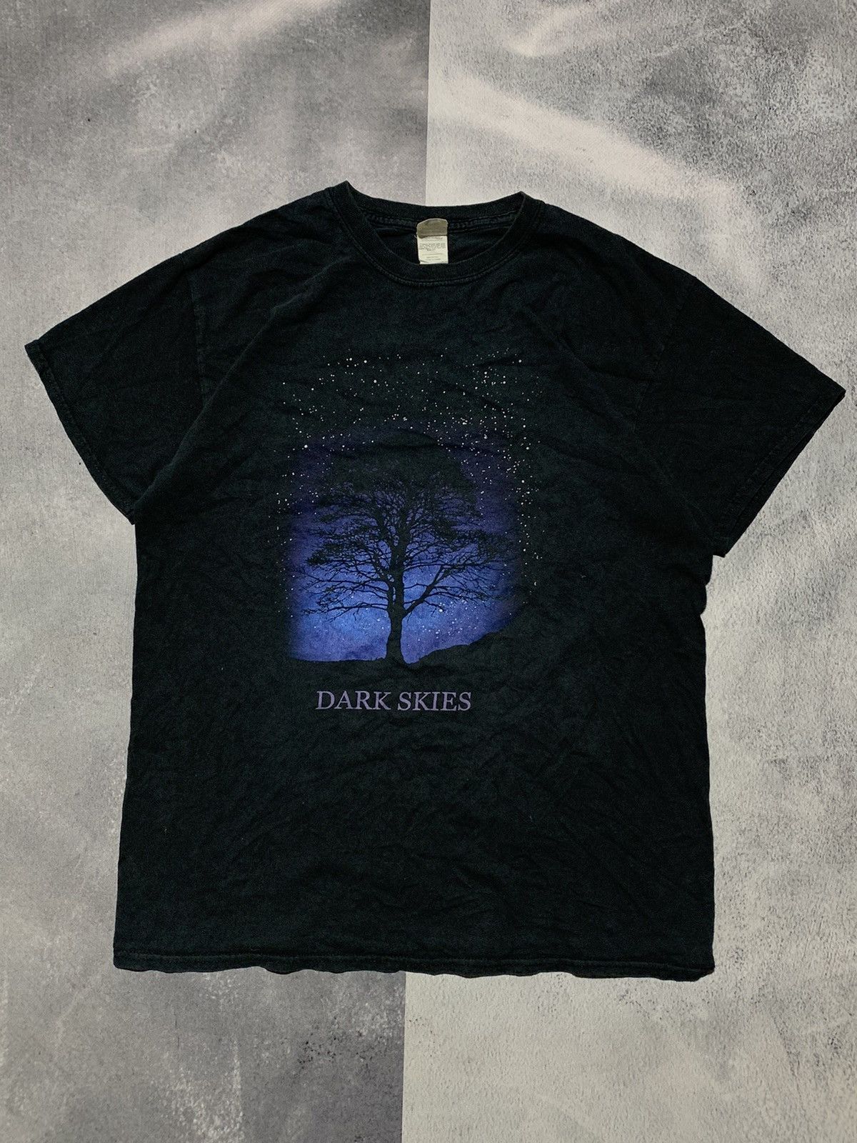 Band Tees × Vintage Vintage Y2K Dark Skies t-shirt big logo style size M Size US M / EU 48-50 / 2 - 1 Thumbnail