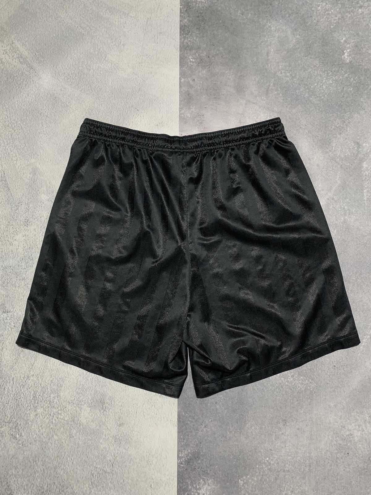 Nike × Vintage Vintage Y2K Nike bottoms shorts swoosh streetwear size M Size US 32 / EU 48 - 4 Thumbnail