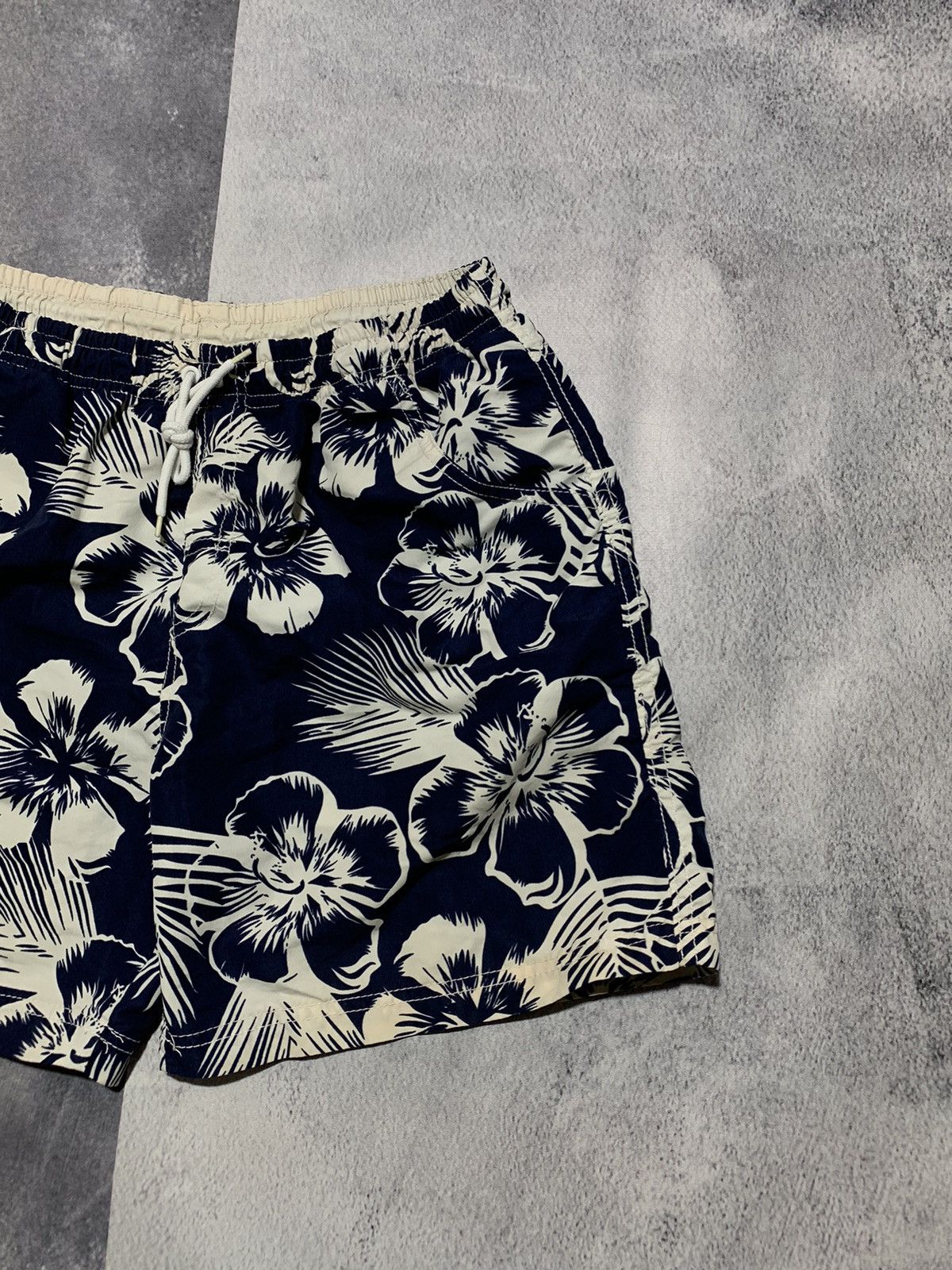 Vintage Vintage art shorts streetwear Y2K casual style size S Size US 30 / EU 46 - 3 Thumbnail