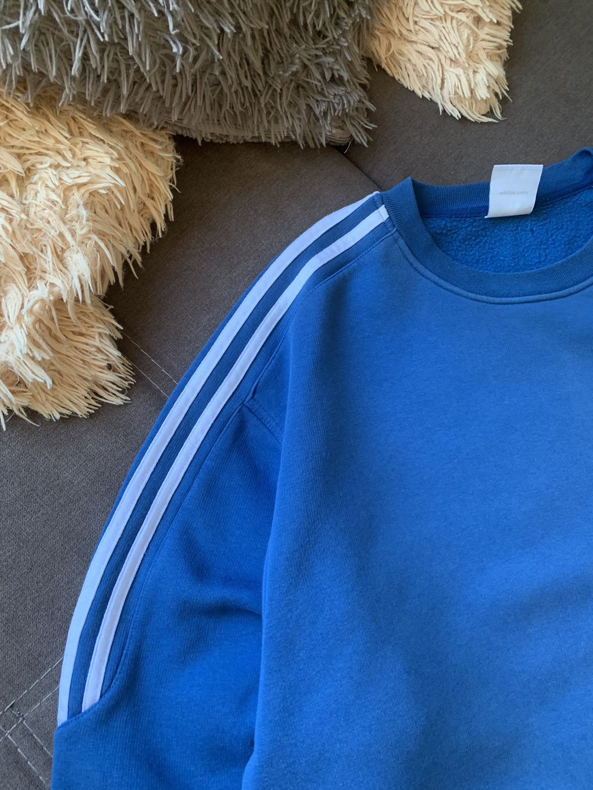 Adidas VINTAGE ADIDAS 3 STRIPES MINI LOGO PULLOVER SWEATSHIRT Size US L / EU 52-54 / 3 - 5 Thumbnail