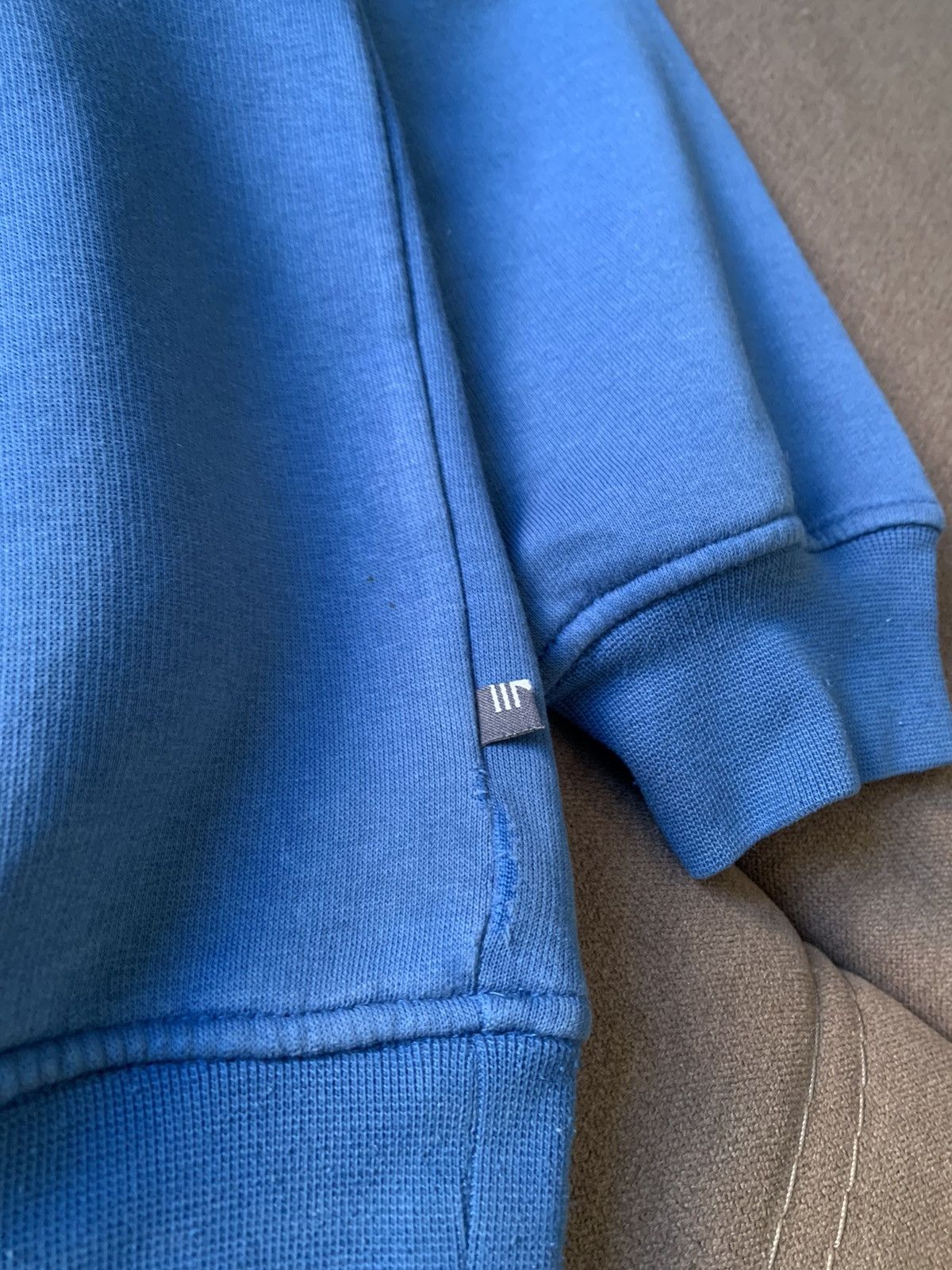 Adidas VINTAGE ADIDAS 3 STRIPES MINI LOGO PULLOVER SWEATSHIRT Size US L / EU 52-54 / 3 - 11 Thumbnail