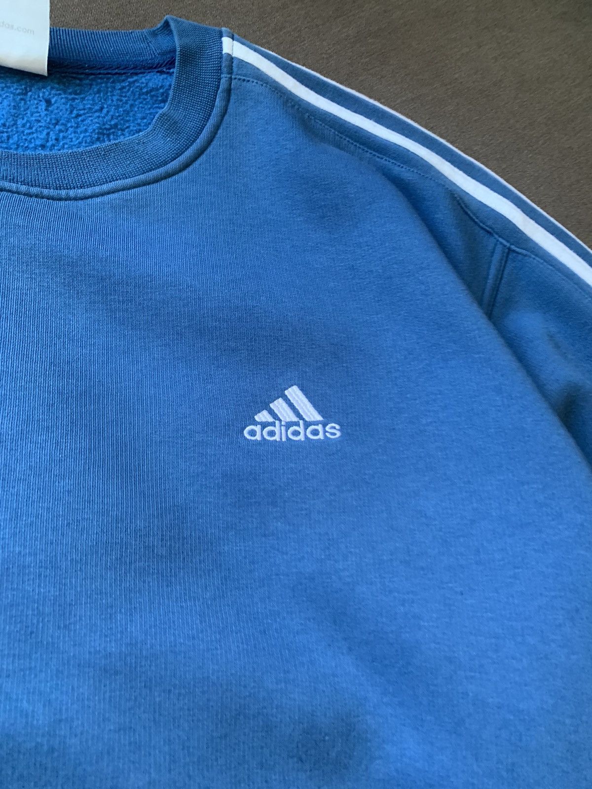 Adidas VINTAGE ADIDAS 3 STRIPES MINI LOGO PULLOVER SWEATSHIRT Size US L / EU 52-54 / 3 - 4 Thumbnail