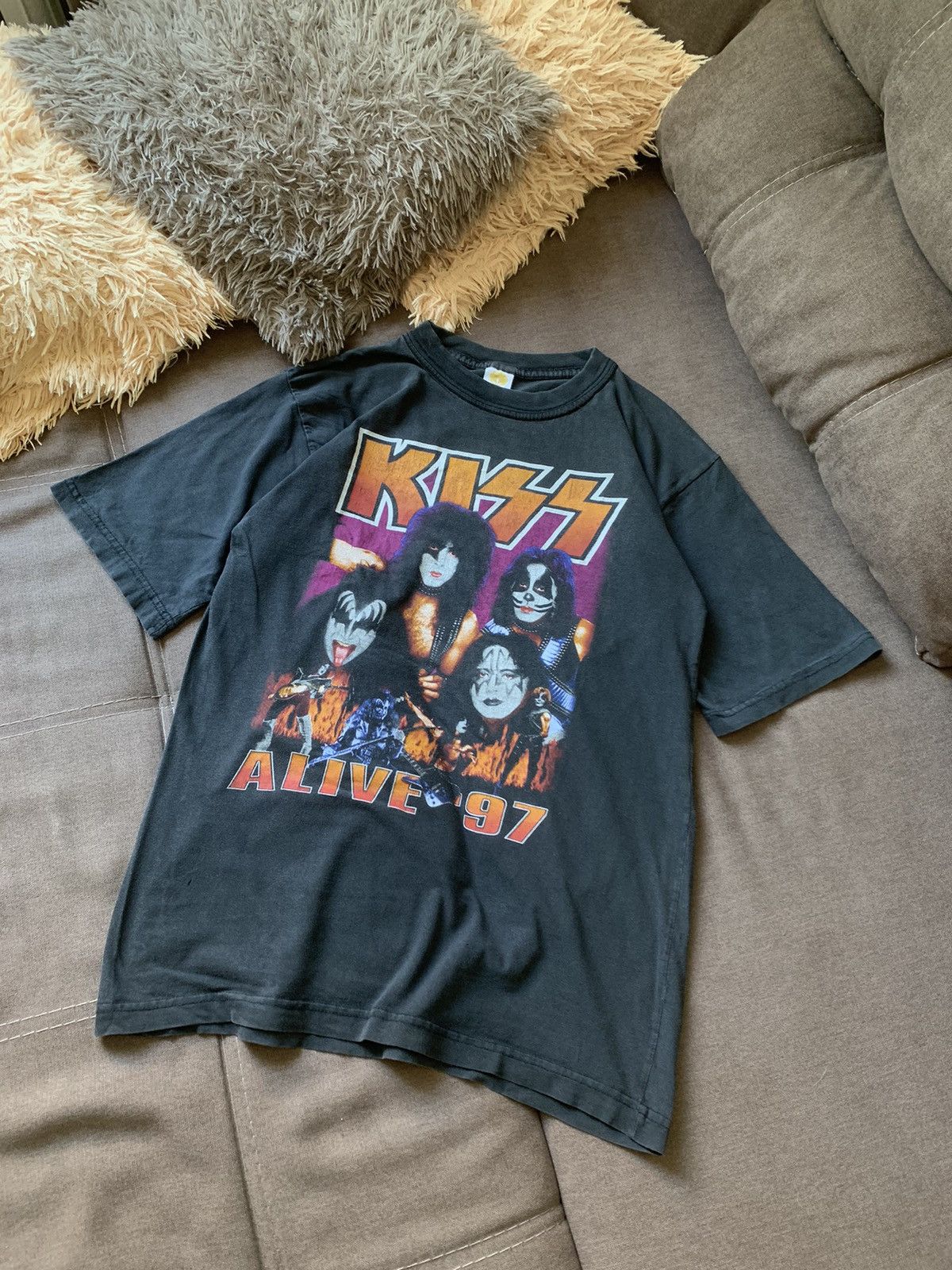 Band Tees Vintage Kiss Alive Worldwide Tour T Shirt 90s 96 97 Size US L / EU 52-54 / 3 - 3 Thumbnail