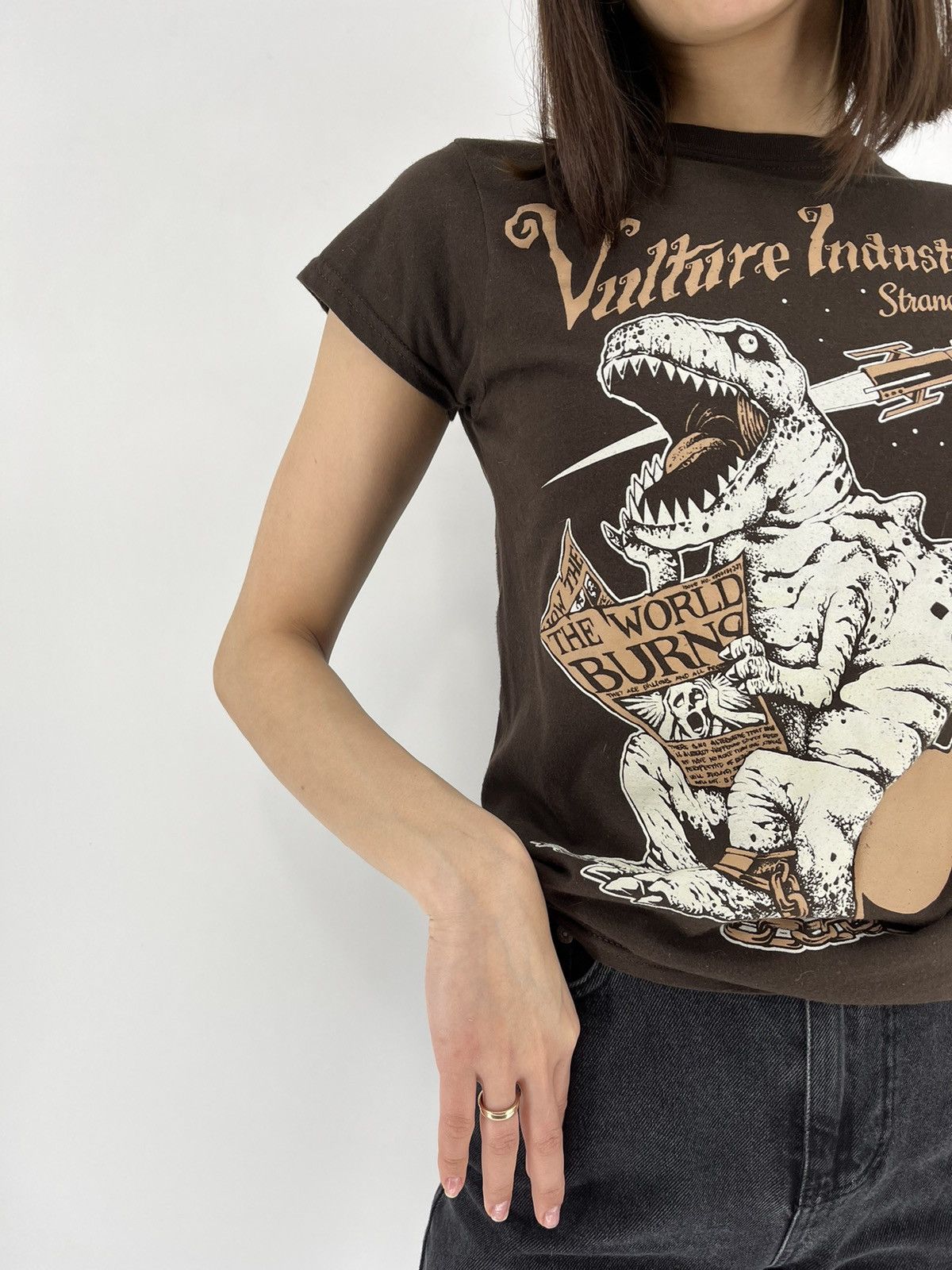 Band Tees × Vintage Vintage Y2K Vulture Industries "Stranger Times" Band tee Size M / US 6-8 / IT 42-44 - 5 Thumbnail