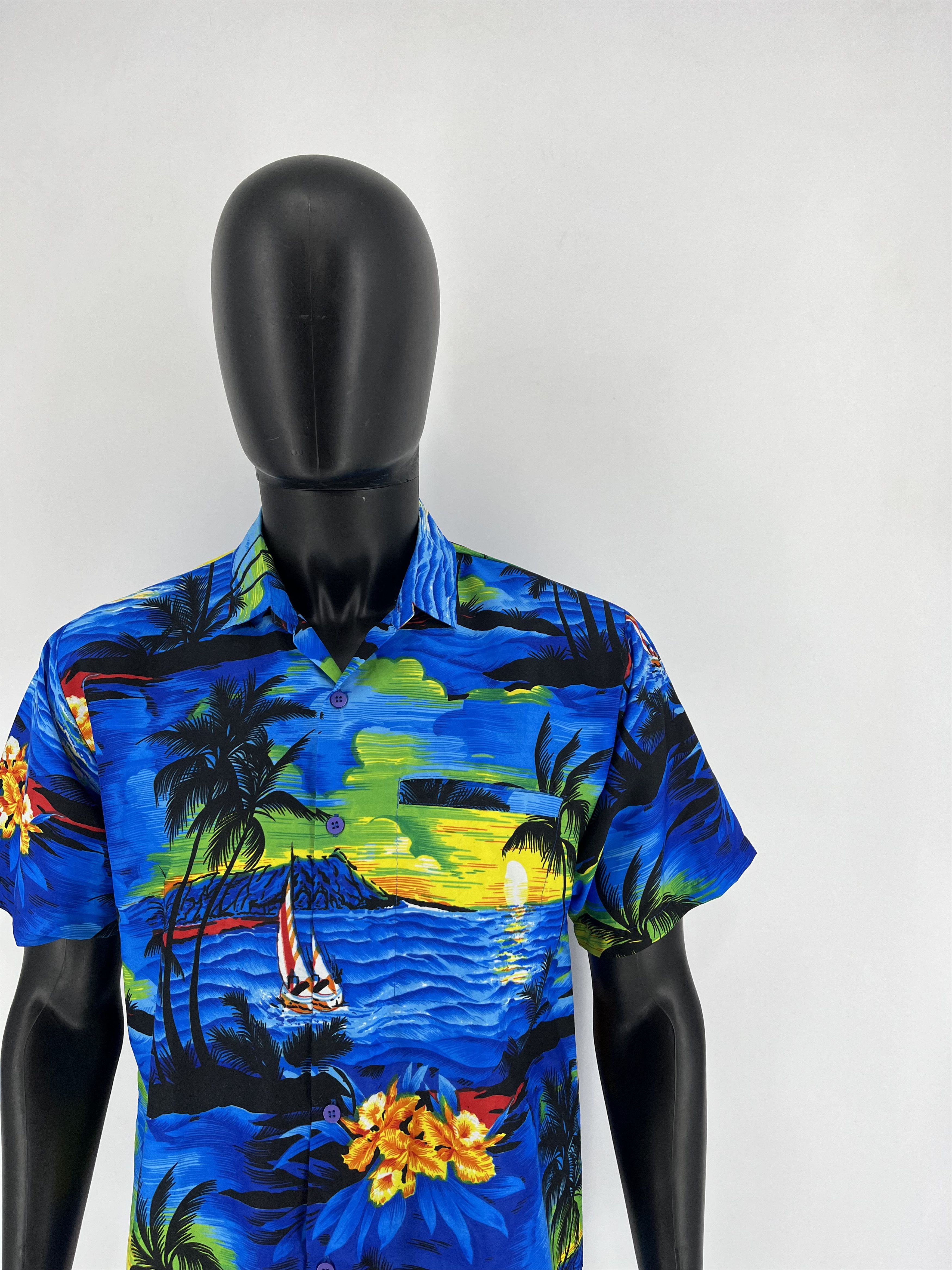 Vintage Vintage Art Streetwear Hawaiian Travis Scott style Size US M / EU 48-50 / 2 - 4 Thumbnail