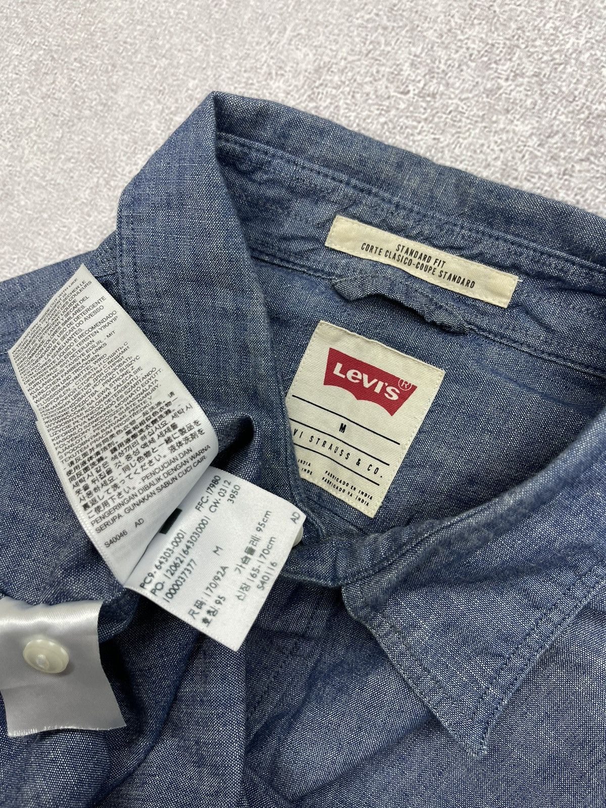 Levi's × Levi's Vintage Clothing × Vintage Vintage Levis Denim Shirt Blue Y2K Size M Size US M / EU 48-50 / 2 - 5 Thumbnail