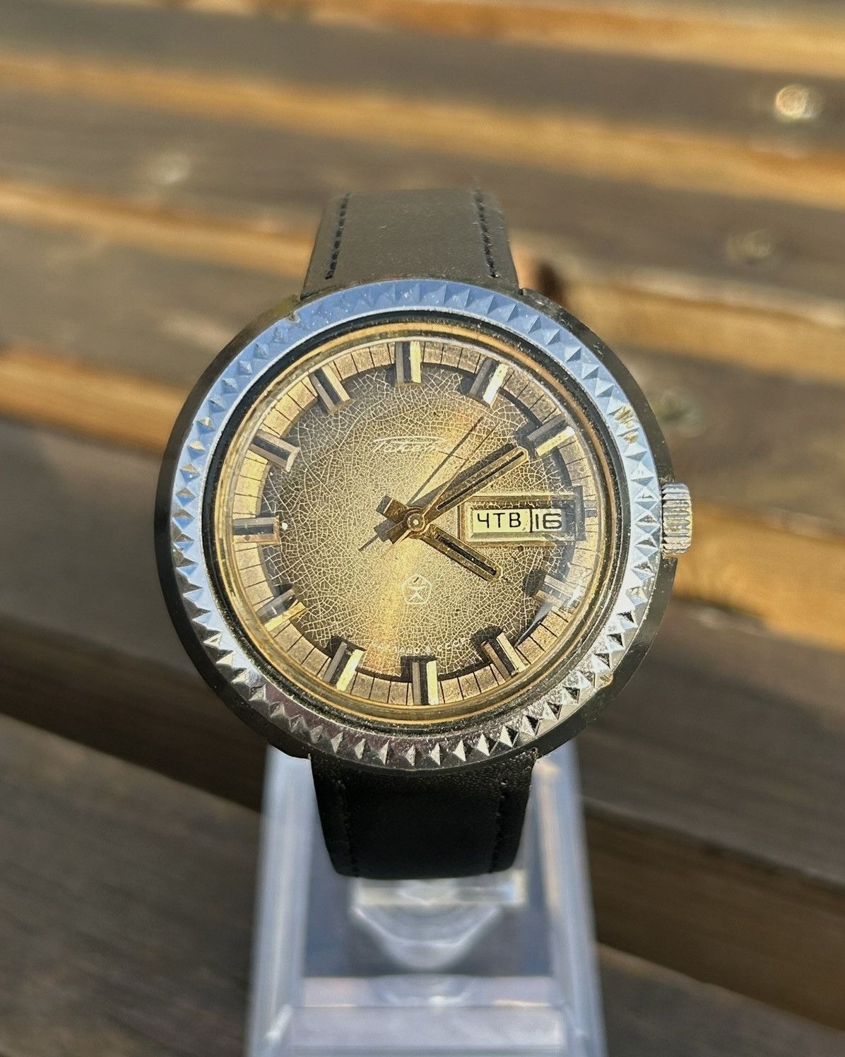 Vintage Vintage Rare Soviet Mechanical Watch Raketa Puck USSR 1980s Size ONE SIZE - 2 Thumbnail