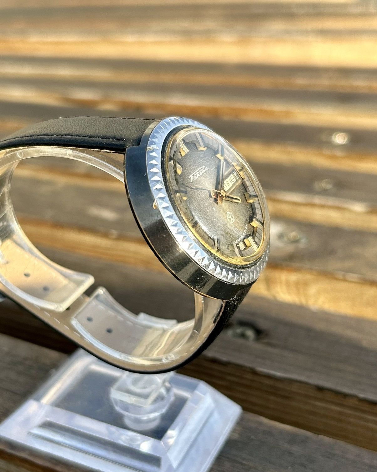 Vintage Vintage Rare Soviet Mechanical Watch Raketa Puck USSR 1980s Size ONE SIZE - 11 Thumbnail