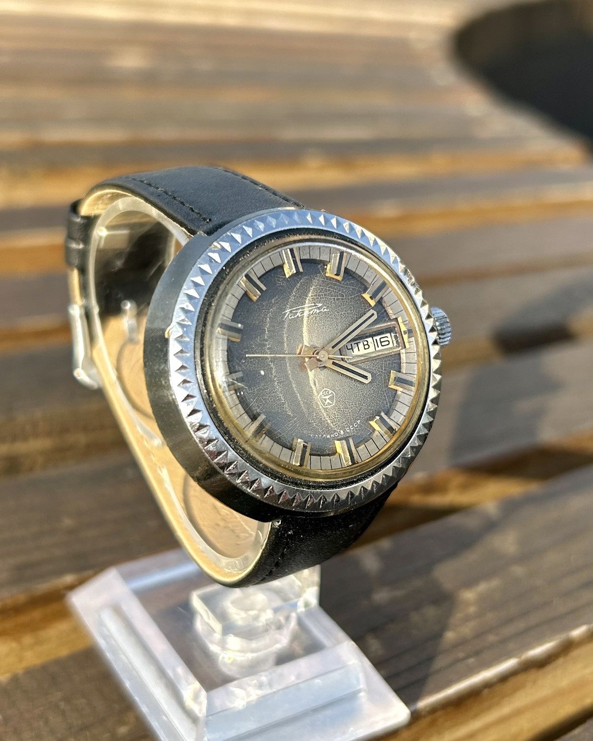 Vintage Vintage Rare Soviet Mechanical Watch Raketa Puck USSR 1980s Size ONE SIZE - 6 Thumbnail