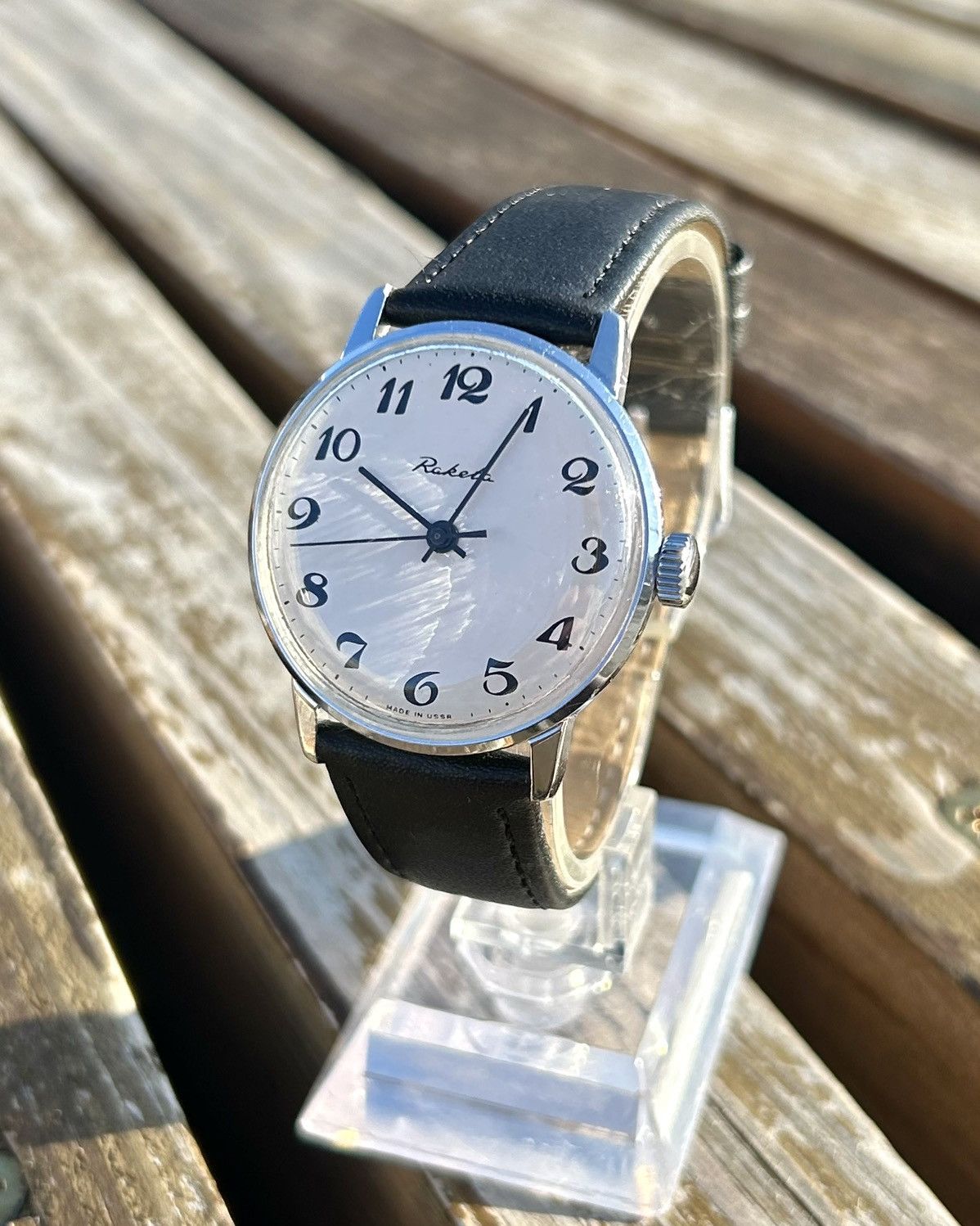 Vintage Vintage Soviet Raketa Watch Mechanical Wristwatch USSR 1980s Size ONE SIZE - 1 Thumbnail