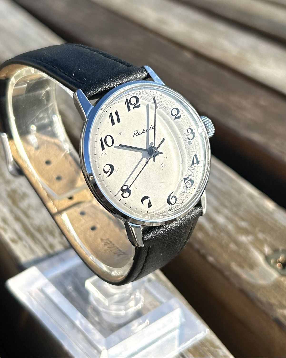 Vintage Vintage Soviet Raketa Watch Mechanical Wristwatch USSR 1980s Size ONE SIZE - 5 Thumbnail