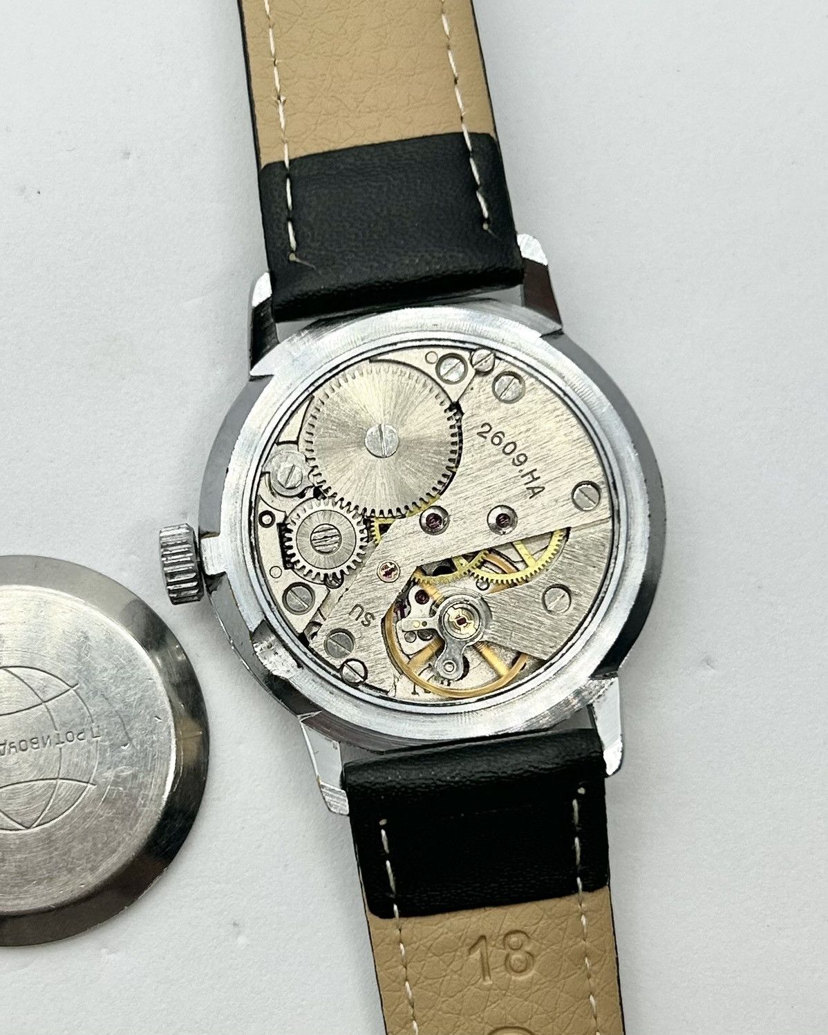 Vintage Vintage Soviet Raketa Watch Mechanical Wristwatch USSR 1980s Size ONE SIZE - 15 Thumbnail