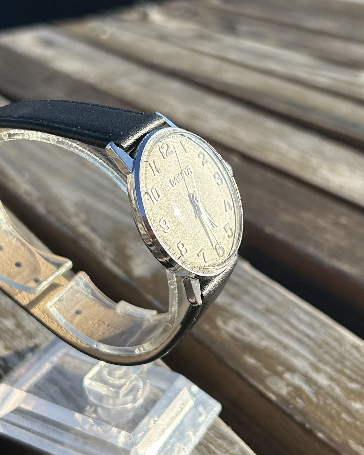 Vintage Vintage Soviet Raketa Watch Mechanical Wristwatch USSR 1980s Size ONE SIZE - 10 Thumbnail