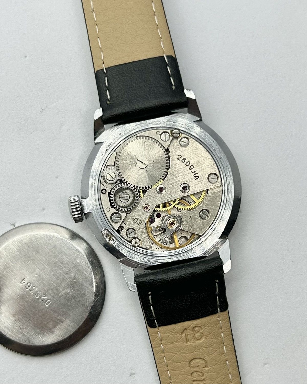 Vintage Vintage Soviet Raketa Watch Mechanical Wristwatch USSR 1980s Size ONE SIZE - 17 Thumbnail
