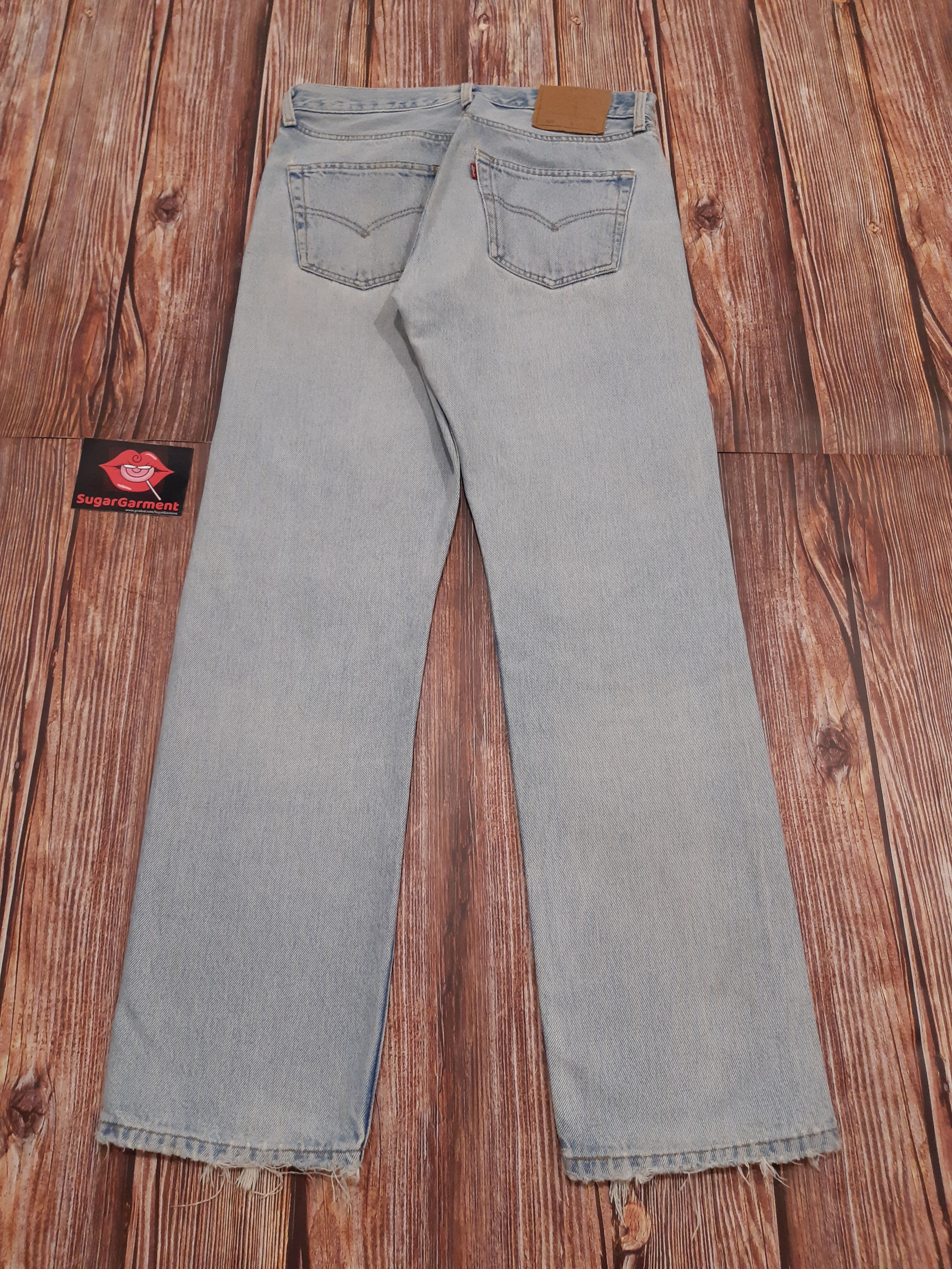 Levi's × Vintage Levis 501 Jeans Vintage Size US 31 - 13 Thumbnail