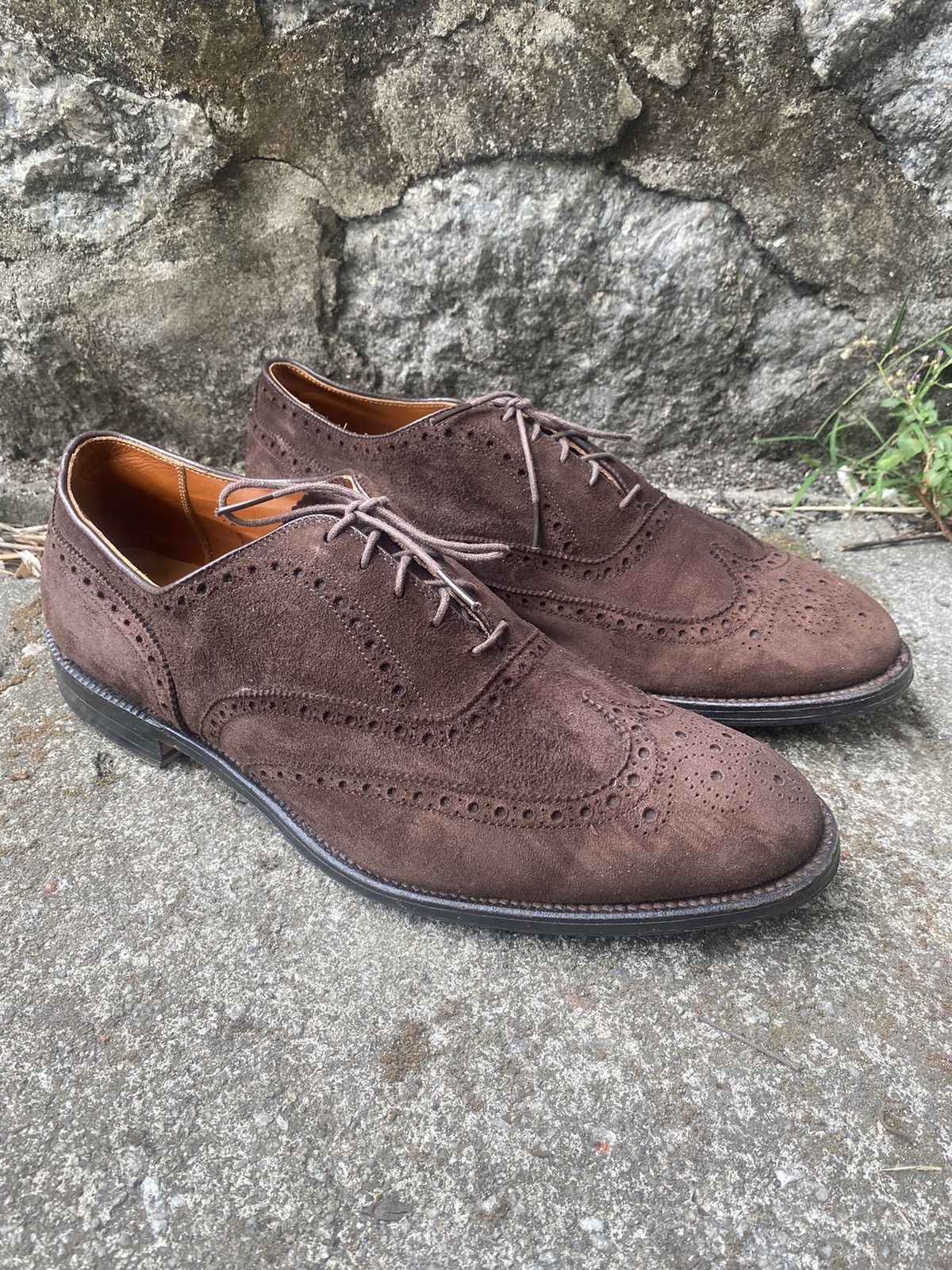 ALDEN NEW ENGLAND STORE visual data 2