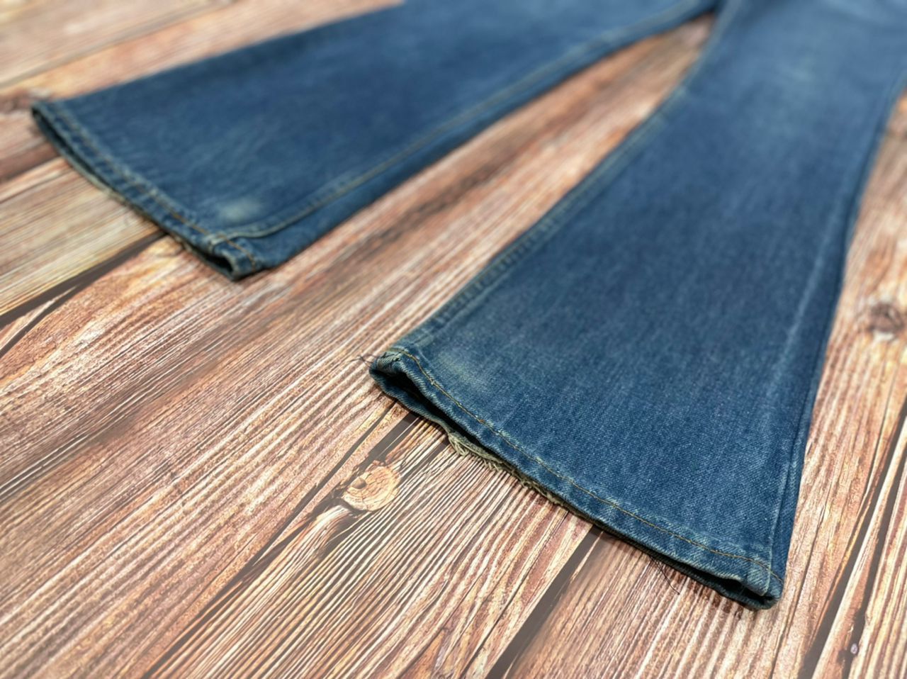 Levi's Levis 646 Bell Bottom Flare Bootcut TALON USA Jeans Size US 28 / EU 44 - 9 Thumbnail