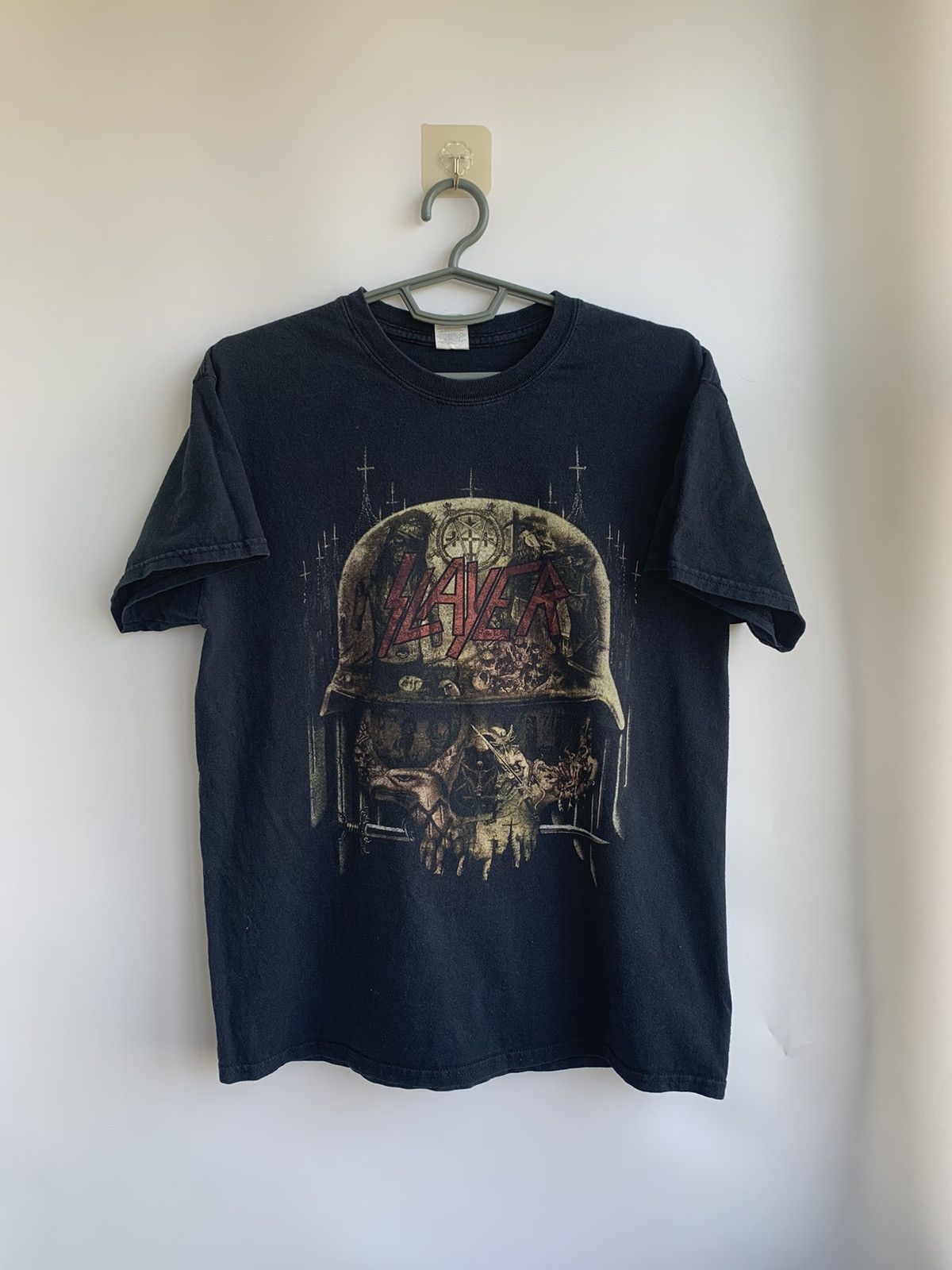 Band Tees Vintage 2000s Slayer Skull Logo Print T-shirt Size US M / EU 48-50 / 2 - 1 Thumbnail