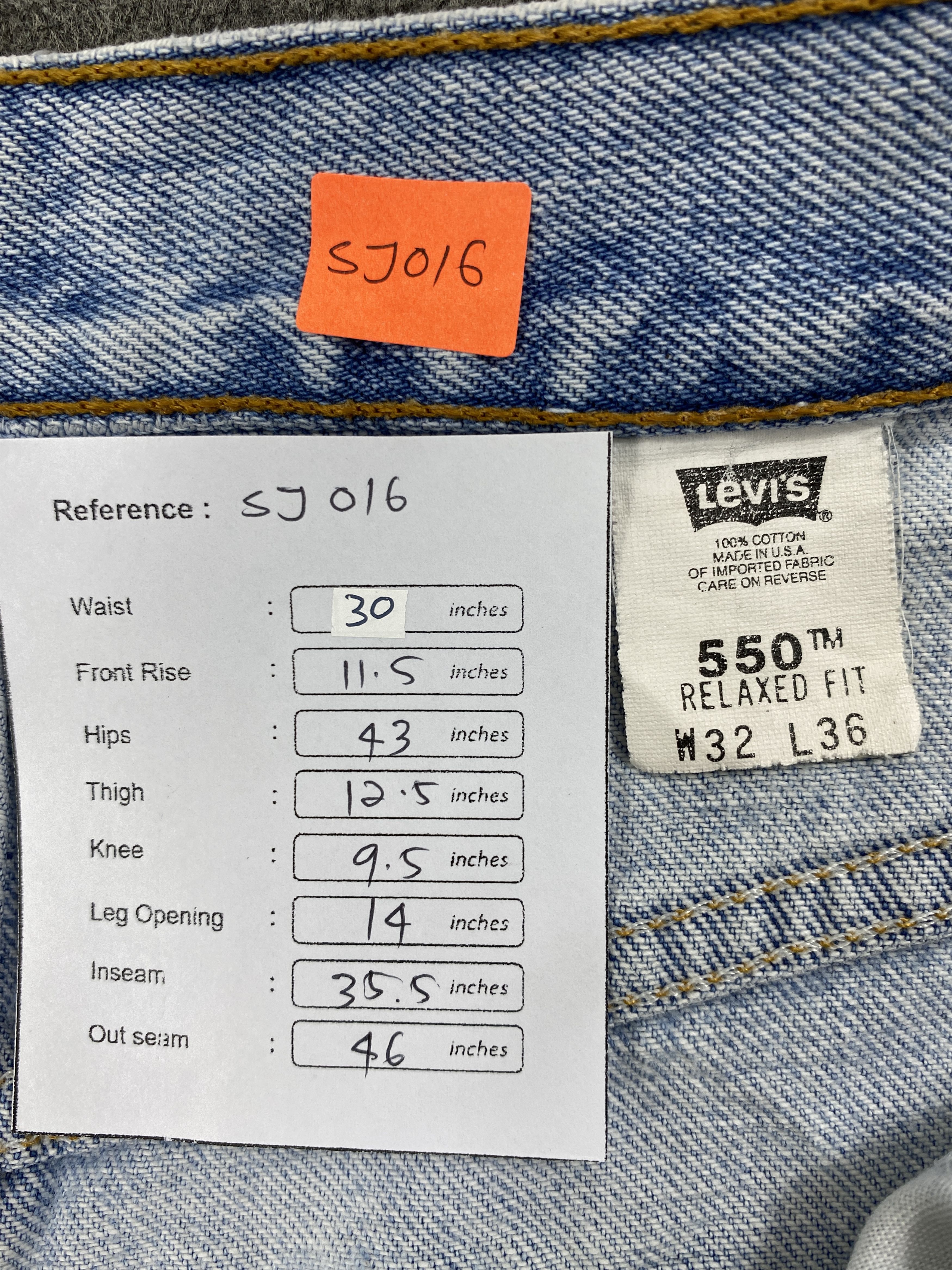 Levi's Light Blue Wash Vintage Levi's 550 30x35.5 Denim -SJ016 Size US 30 / EU 46 - 8 Thumbnail