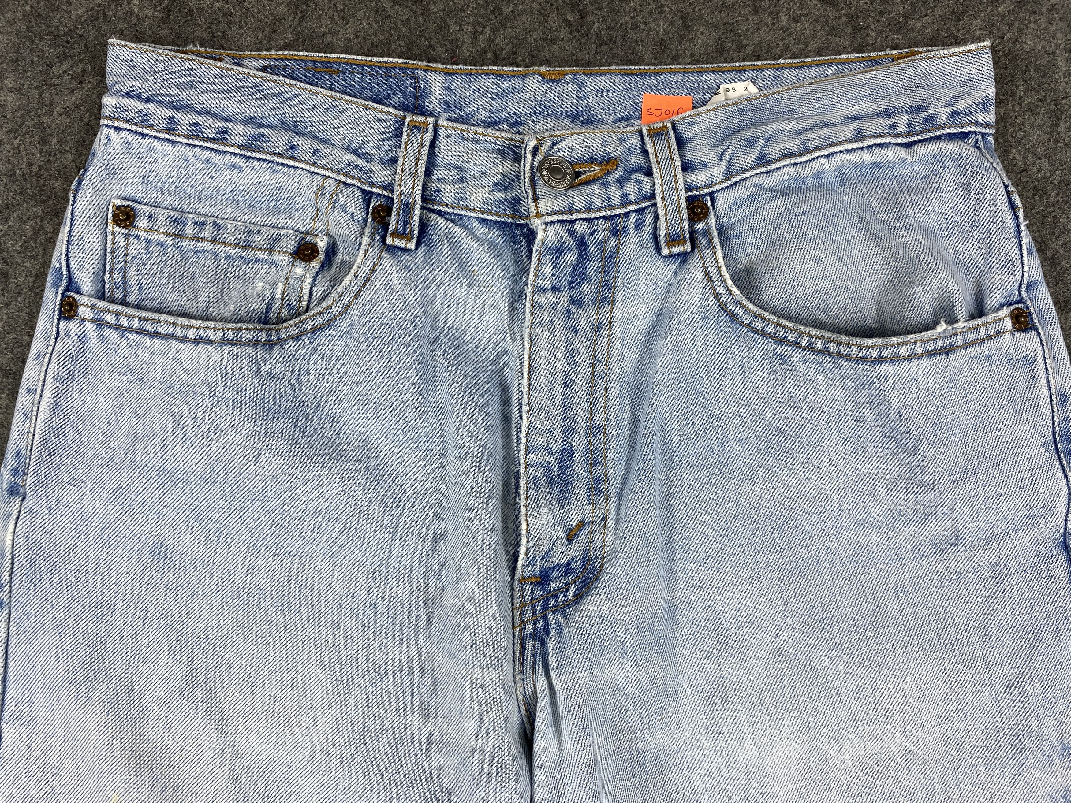 Levi's Light Blue Wash Vintage Levi's 550 30x35.5 Denim -SJ016 Size US 30 / EU 46 - 3 Thumbnail