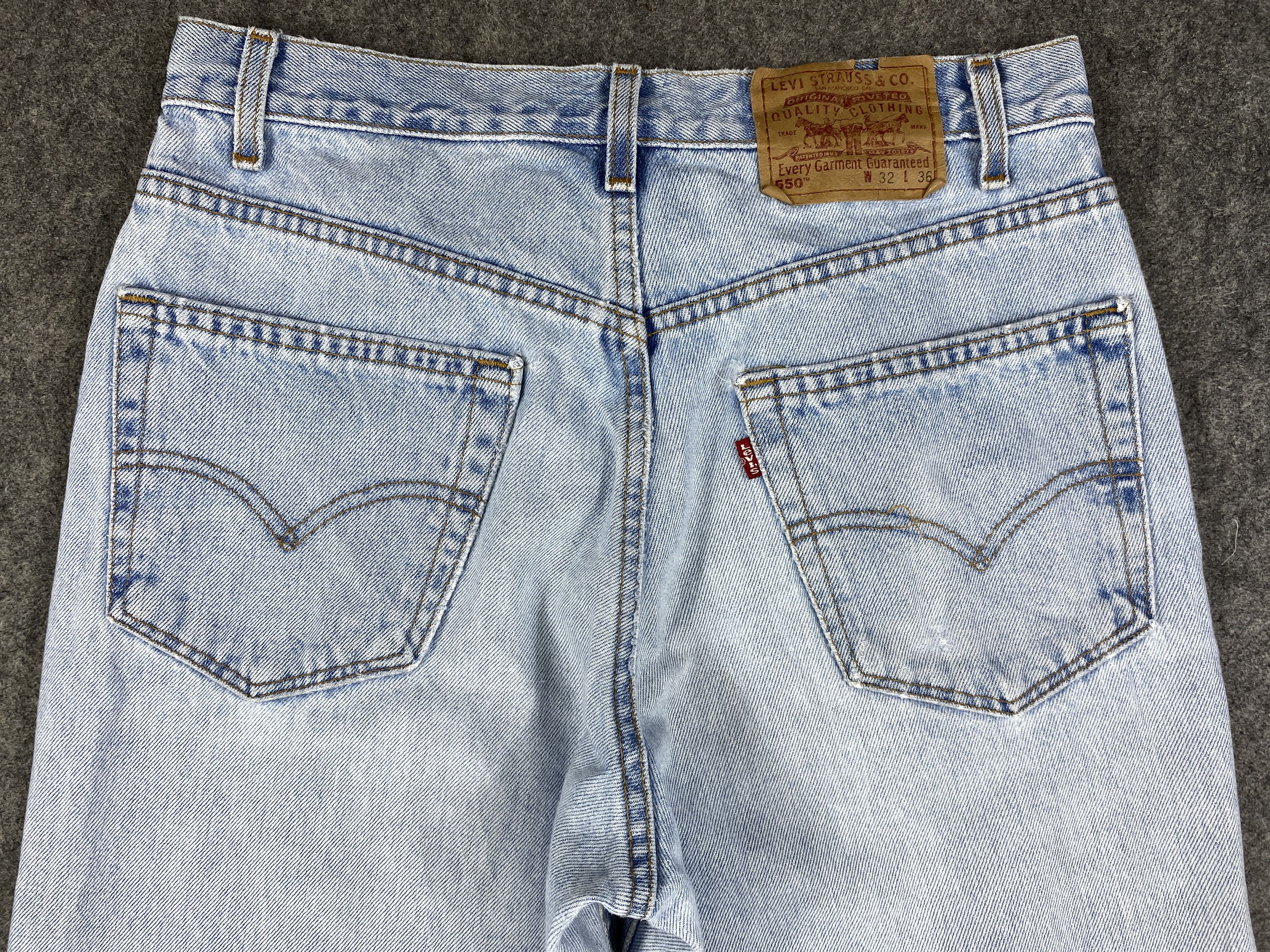 Levi's Light Blue Wash Vintage Levi's 550 30x35.5 Denim -SJ016 Size US 30 / EU 46 - 4 Thumbnail