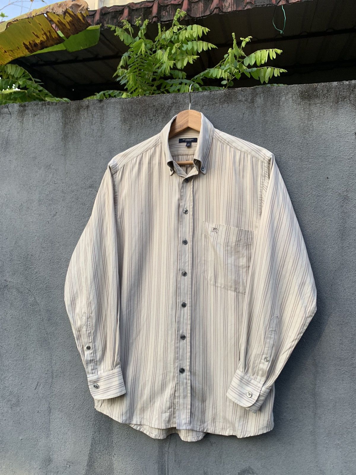 Burberry BURBERRY LONDON BUTTON DOWN SHIRTS Size US M / EU 48-50 / 2 - 1 Thumbnail