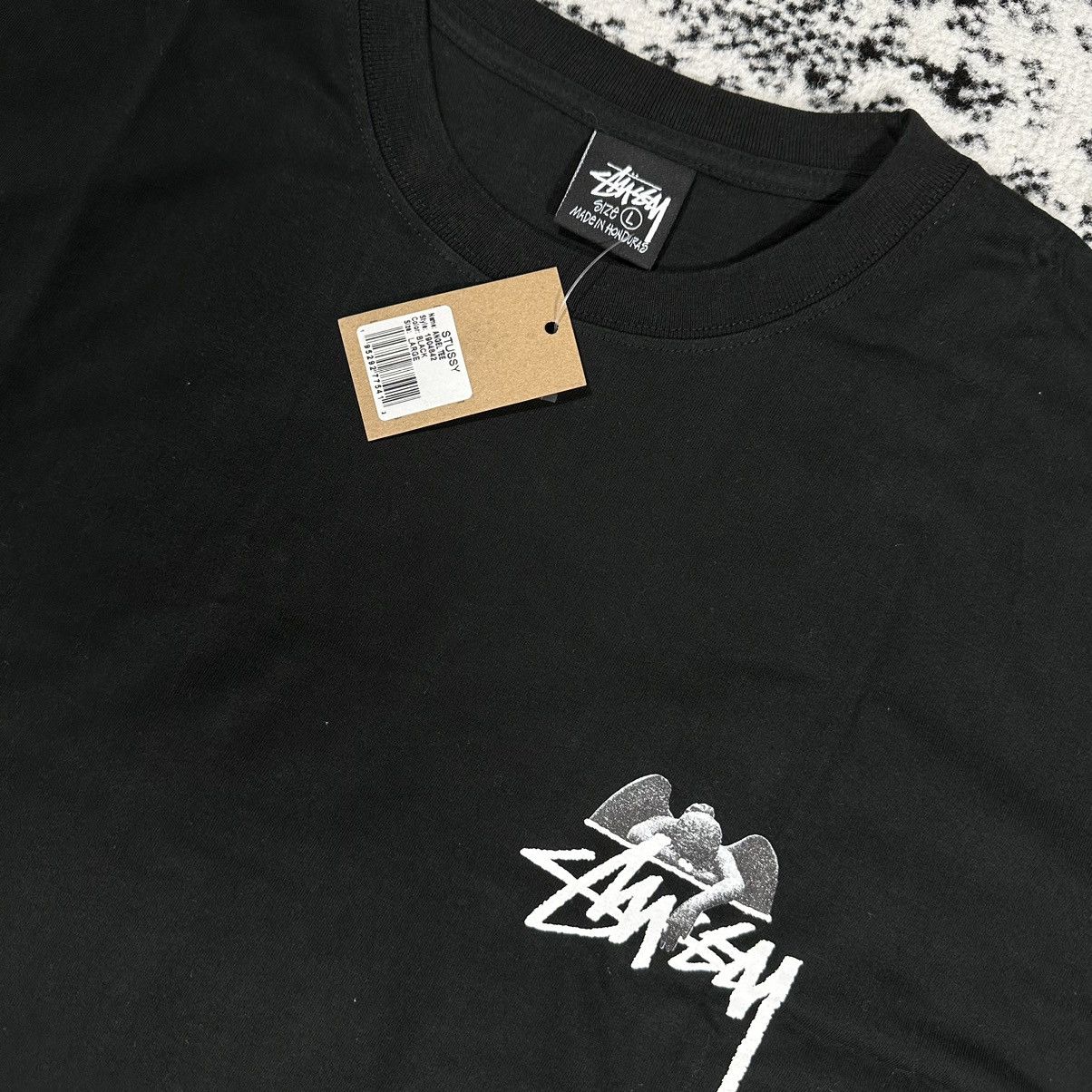 Stussy RARE STUSSY ANGEL 8BALL TEE IN BLACK - LARGE Size US L / EU 52-54 / 3 - 3 Thumbnail