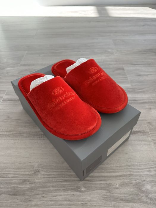 Balenciaga Red Crushed Velvet Mules | Grailed