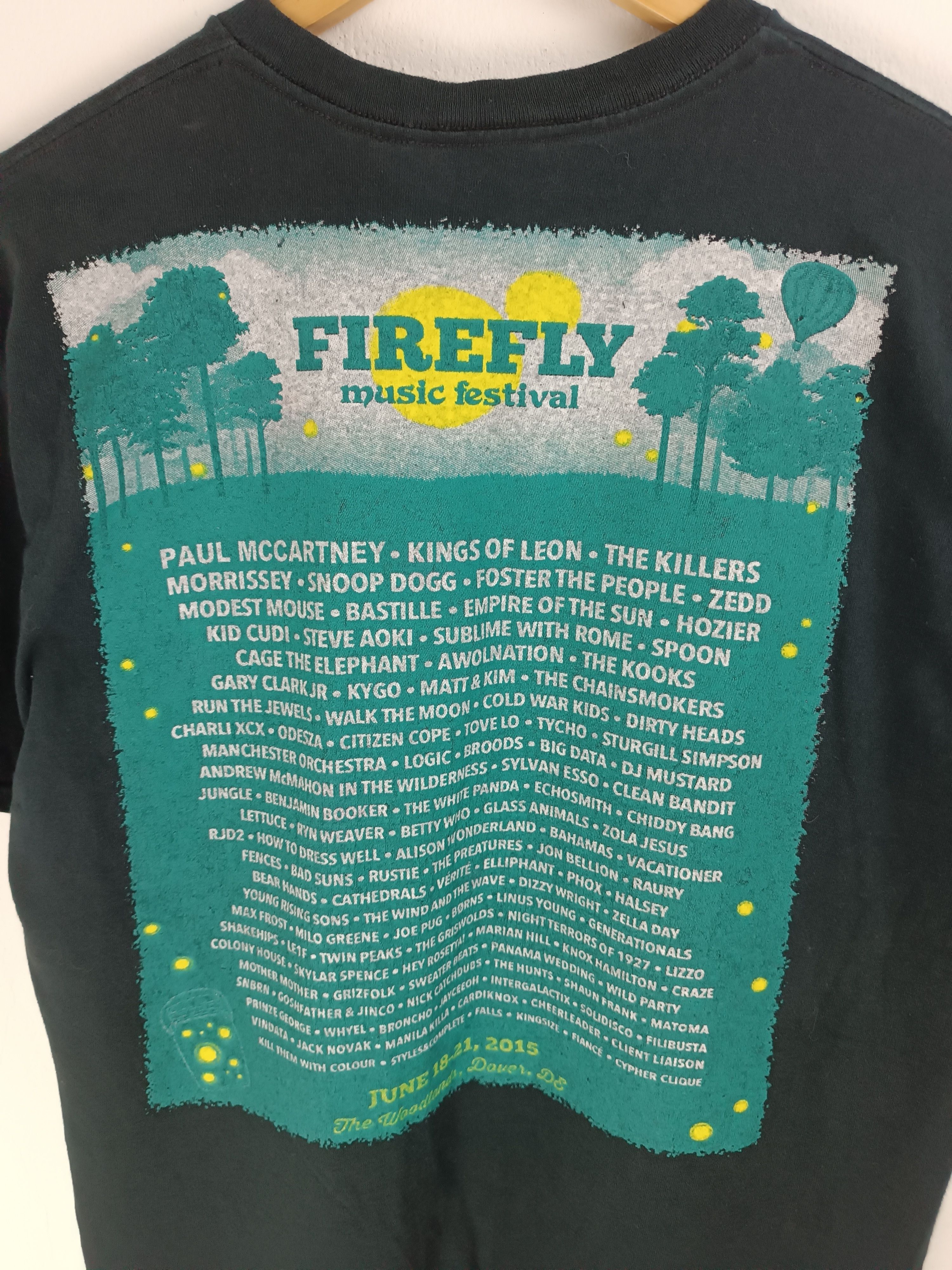 Band Tees VINTAGE FIREFLY 2015 MUSIC FESTIVAL (coachella lollapalooza) Size US L / EU 52-54 / 3 - 9 Thumbnail
