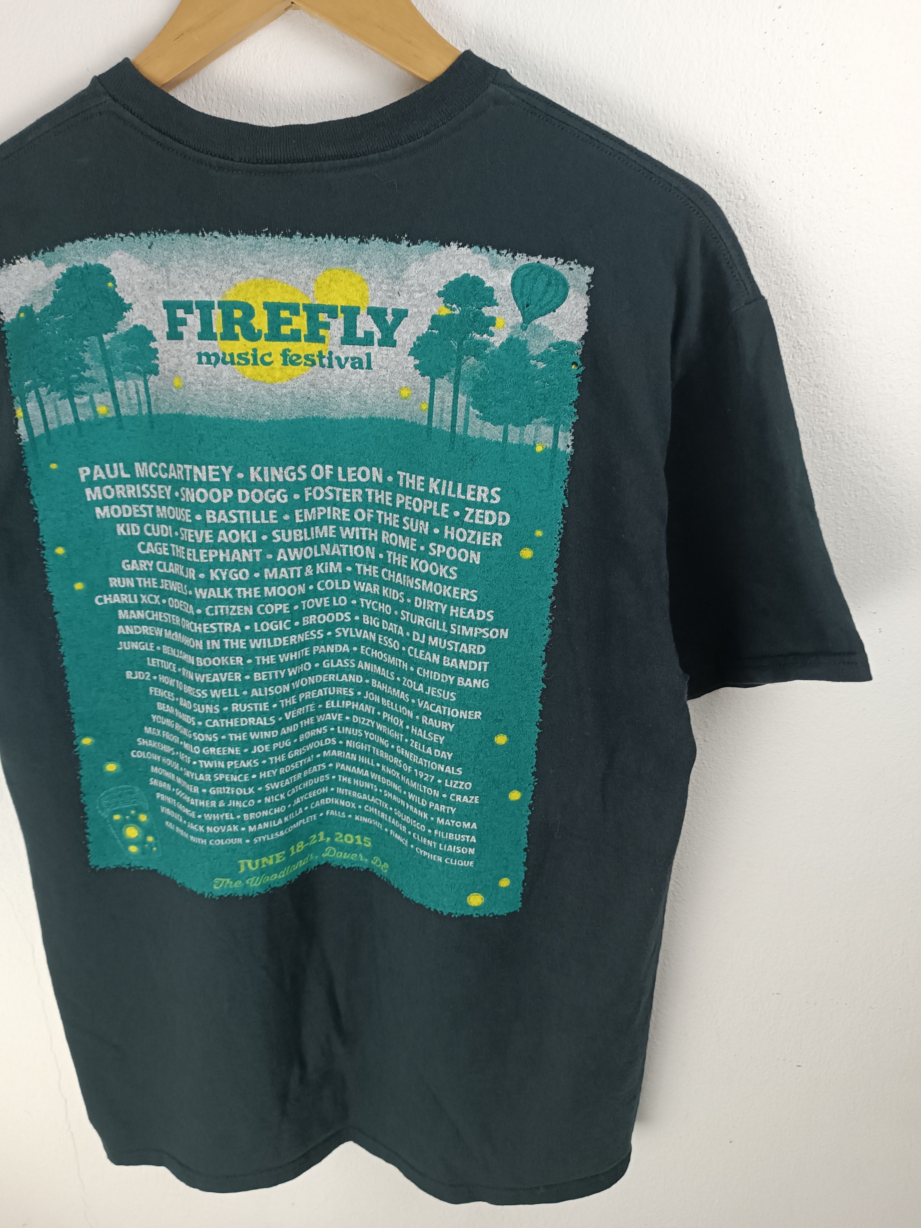 Band Tees VINTAGE FIREFLY 2015 MUSIC FESTIVAL (coachella lollapalooza) Size US L / EU 52-54 / 3 - 11 Thumbnail