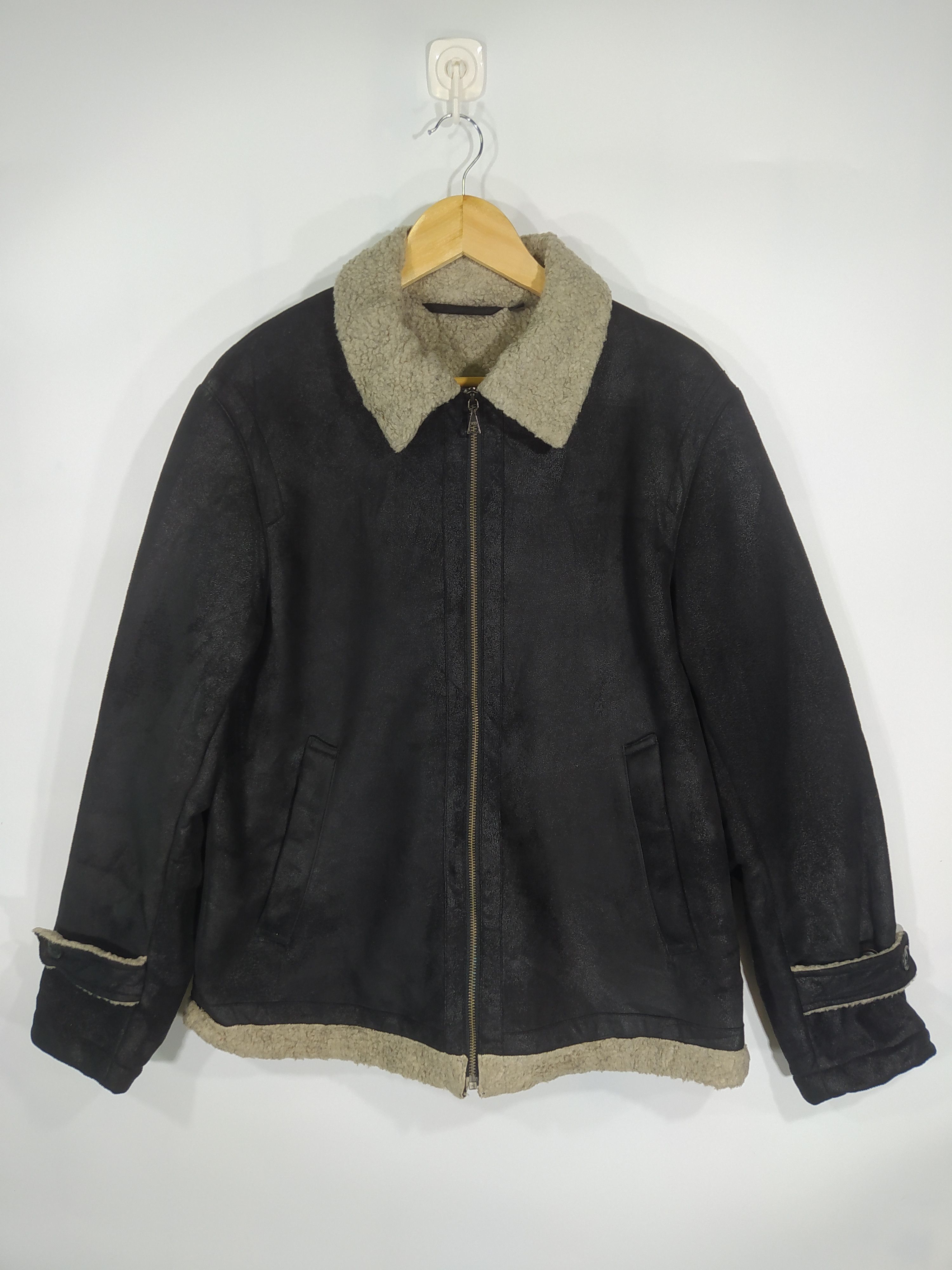 Uniqlo moleskin sherpa jacket