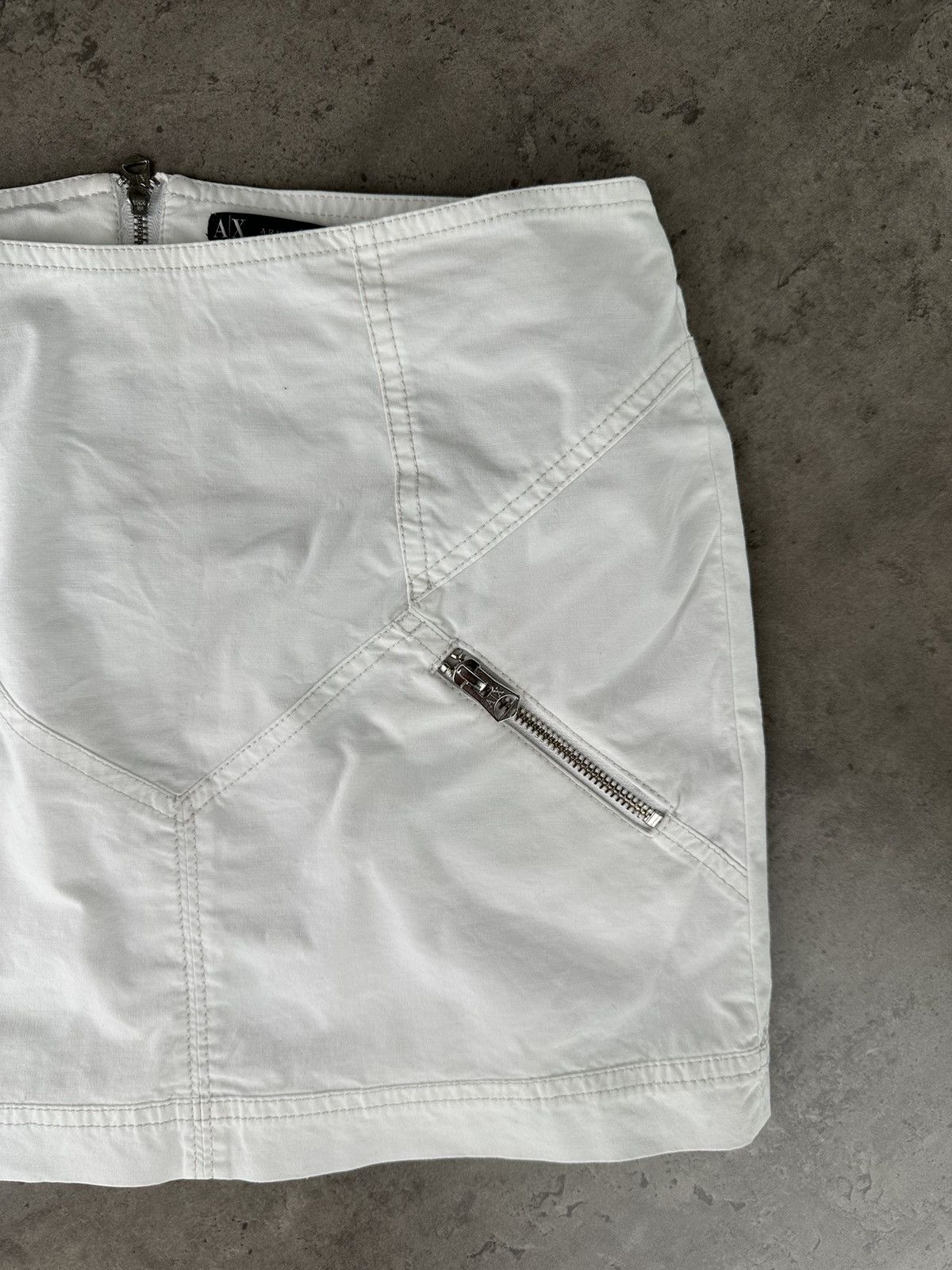Armani Exchange Armani Exchange Mini Skirt Size 25" / US 0 / IT 36 - 3 Thumbnail