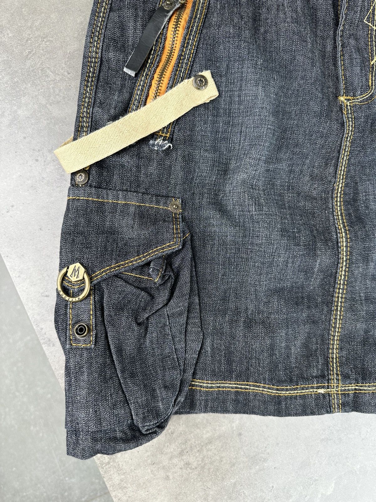 Japanese Brand Cargo Multipocket Bondage Mini Skirt Size 28" / US 6 / IT 42 - 5 Thumbnail