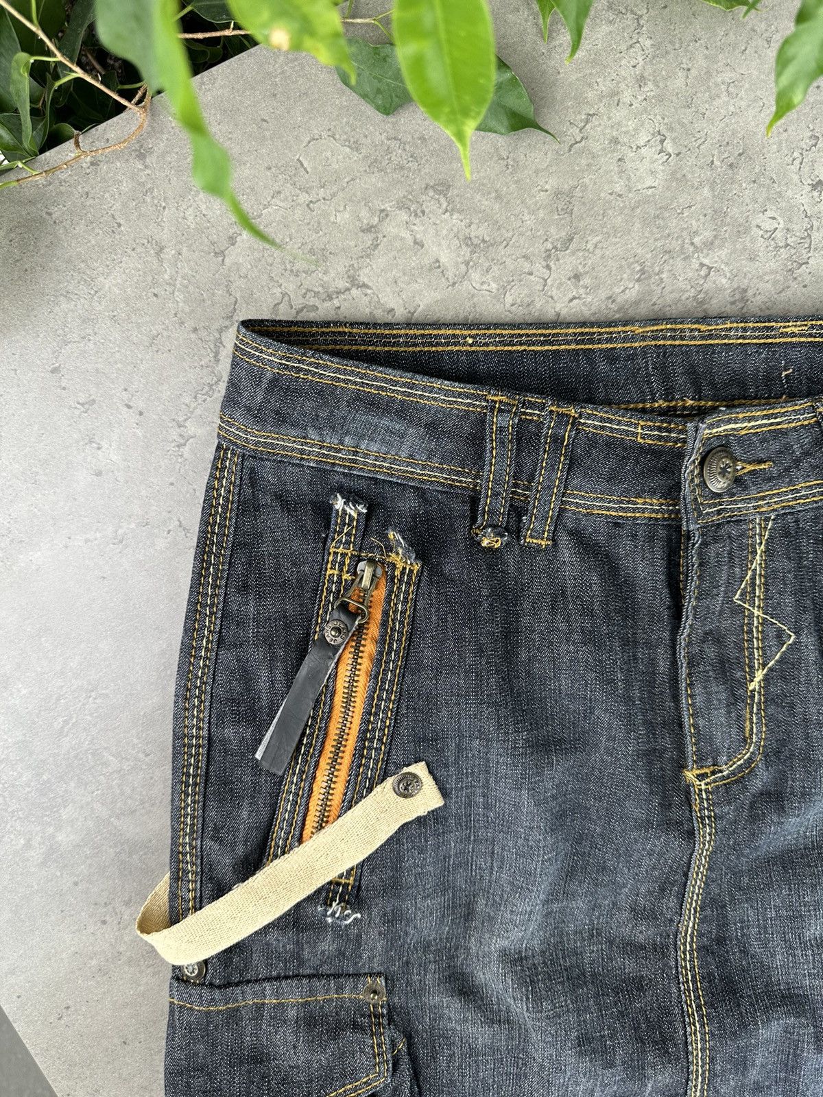Japanese Brand Cargo Multipocket Bondage Mini Skirt Size 28" / US 6 / IT 42 - 3 Thumbnail