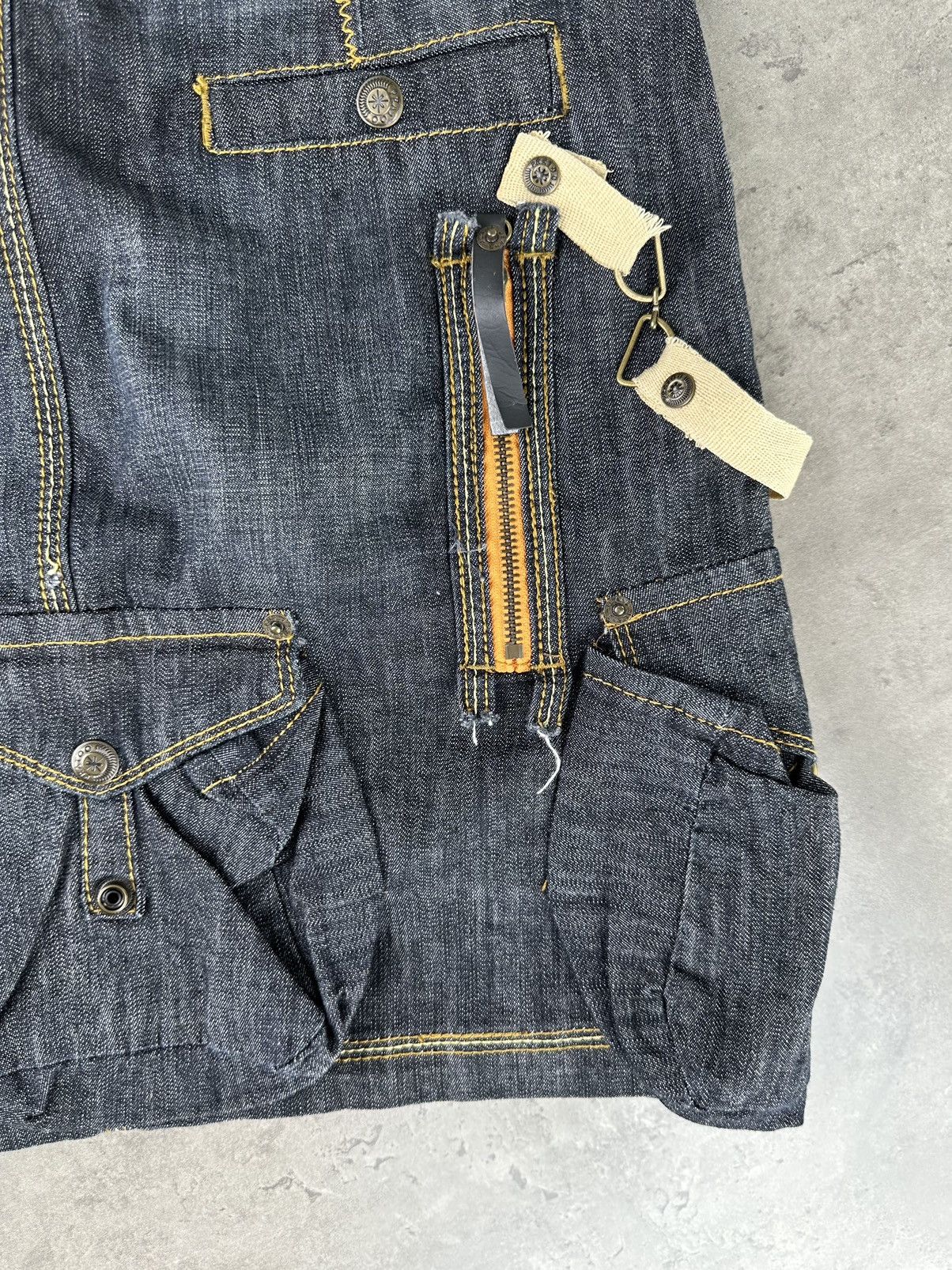 Japanese Brand Cargo Multipocket Bondage Mini Skirt Size 28" / US 6 / IT 42 - 11 Thumbnail
