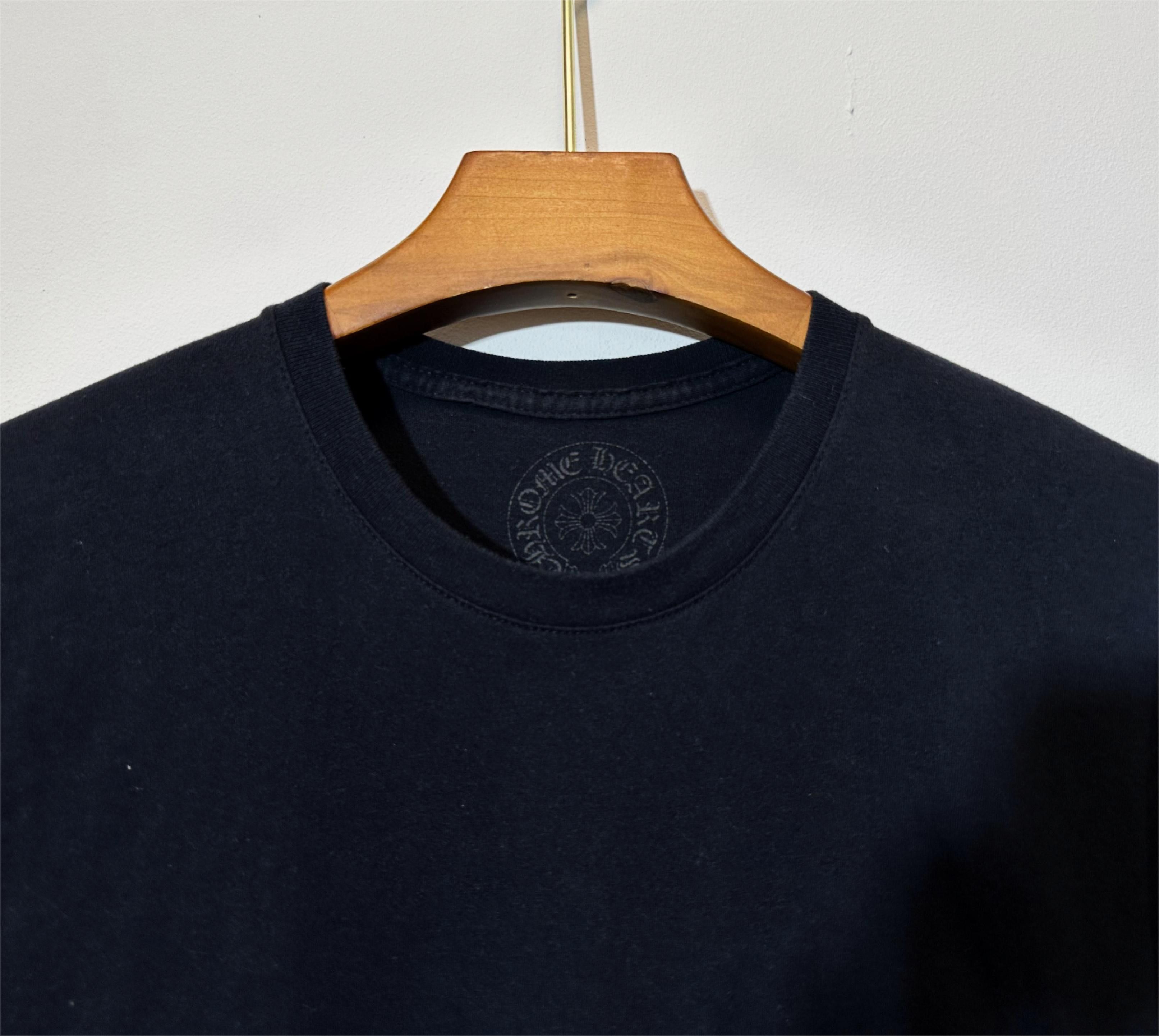 Chrome Hearts Vintage Chrome Hearts Classic HK Short Sleeve Size US S / EU 44-46 / 1 - 8 Thumbnail