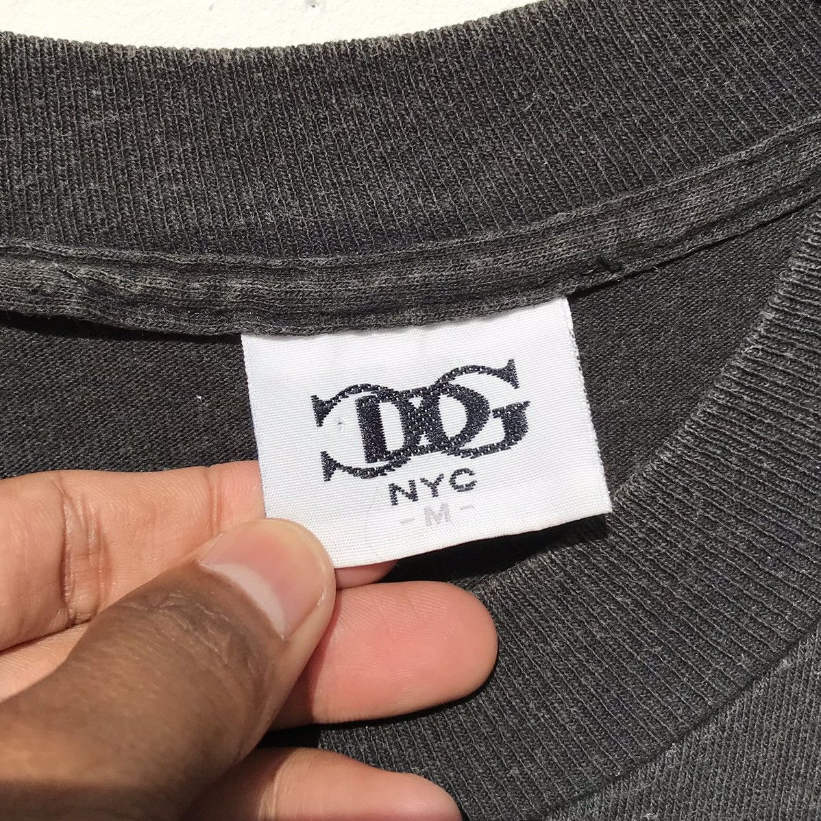 Vintage Vintage 90s CG Design 94 Question Mark Tee Sun Faded Size US M / EU 48-50 / 2 - 17 Thumbnail
