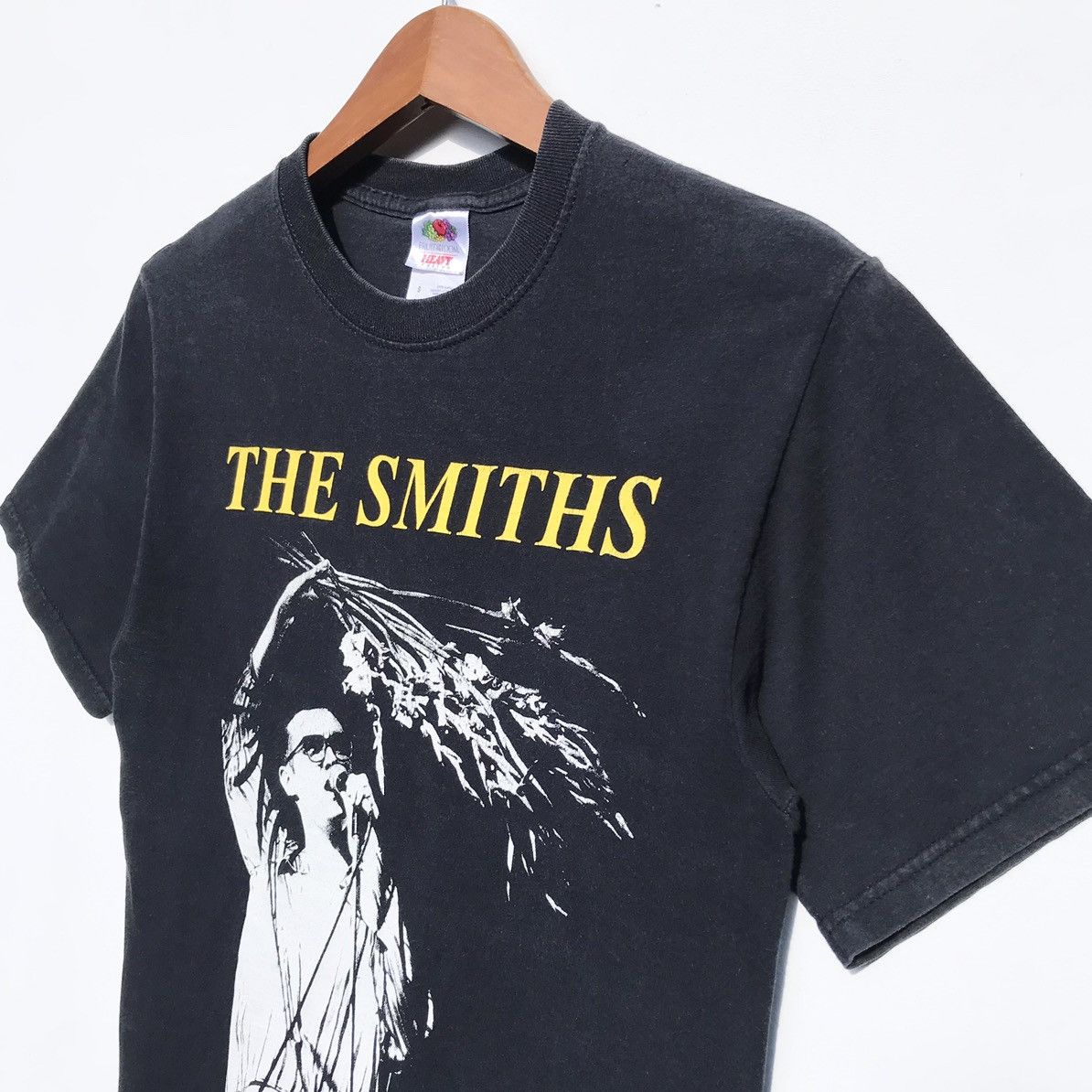 Band Tees Vintage The Smiths Morrissey Britpop Band Shirt SunFaded Size US S / EU 44-46 / 1 - 7 Thumbnail