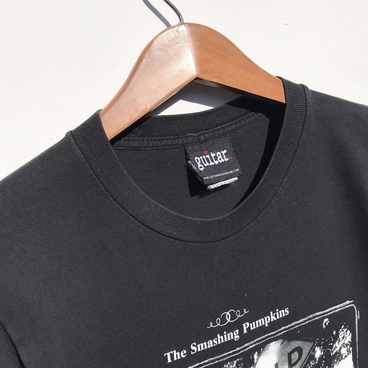 Band Tees Vintage The Smashing Pumpkins Band Tee Bootleg ©️2000 Size US S / EU 44-46 / 1 - 7 Thumbnail