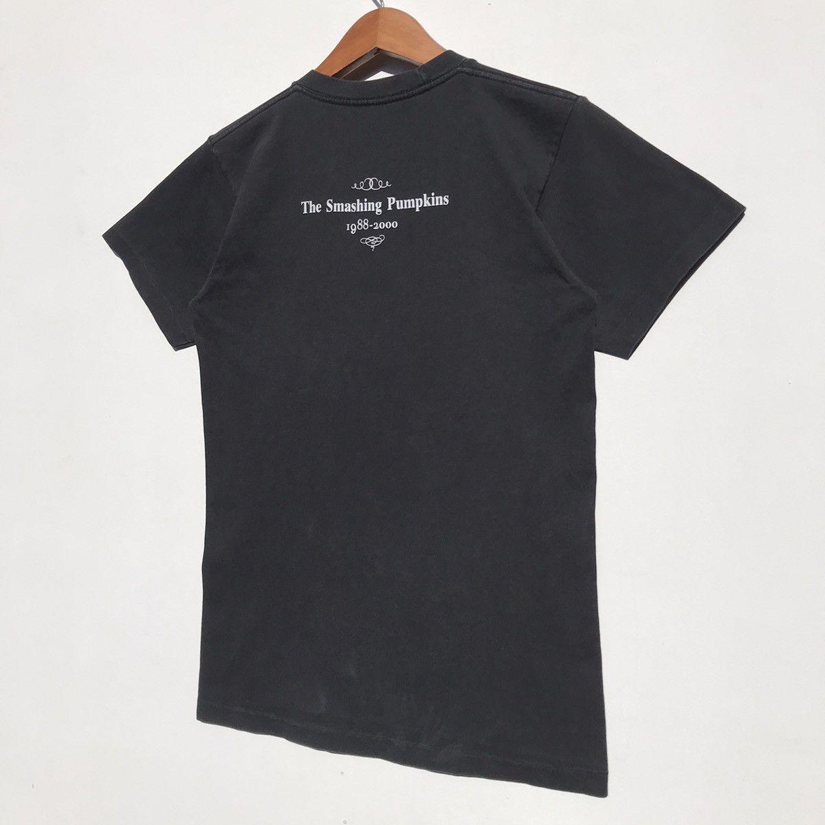 Band Tees Vintage The Smashing Pumpkins Band Tee Bootleg ©️2000 Size US S / EU 44-46 / 1 - 4 Thumbnail