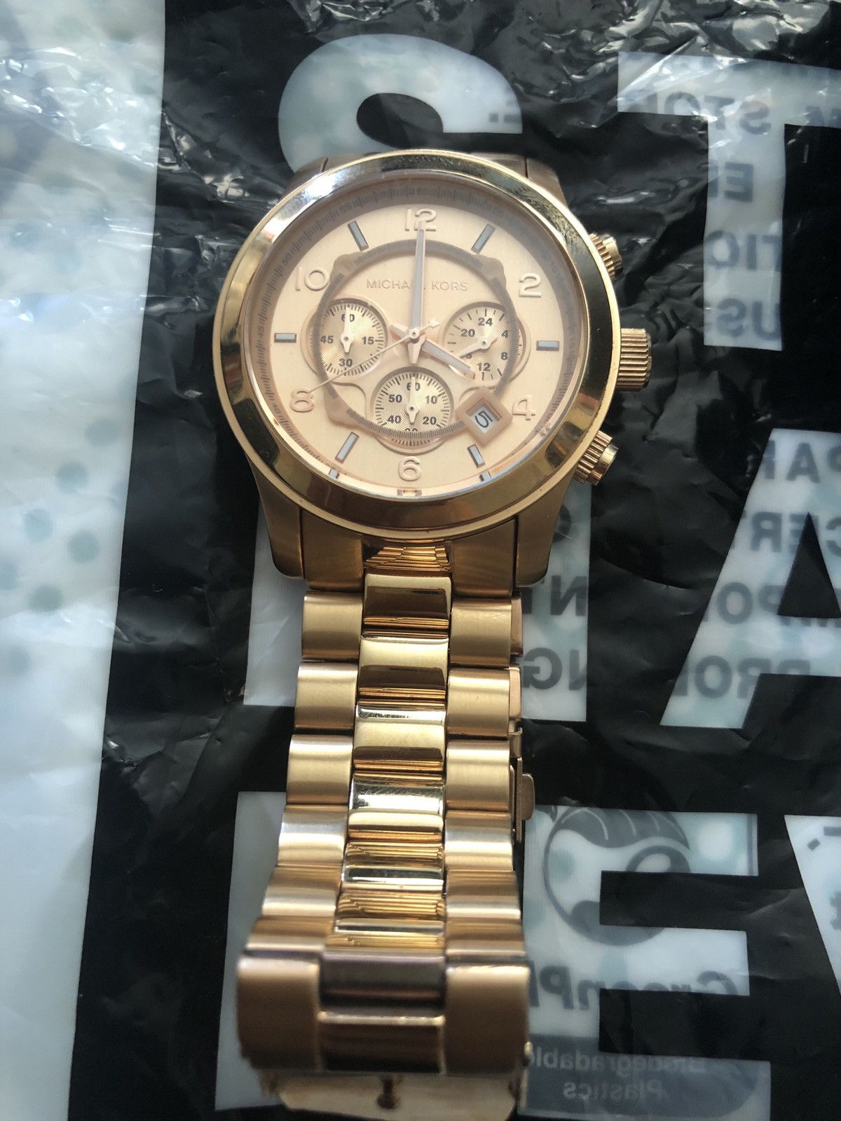 Michael Kors Michael Kors Oversized Runway Watch Size ONE SIZE - 4 Thumbnail