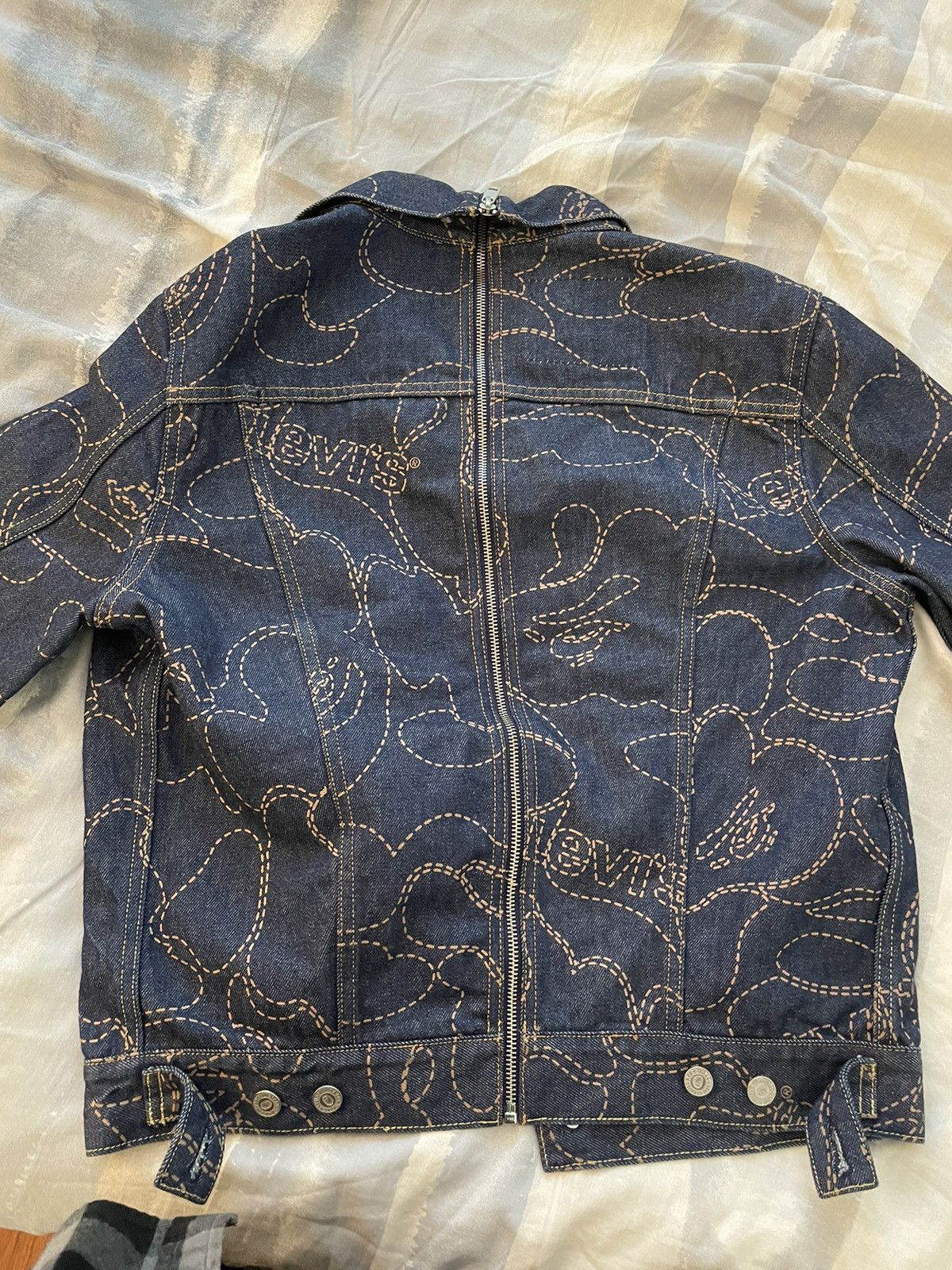 BAPE x Levi's SS21 Camo Trucker Jacket Cotton White Small | eBay