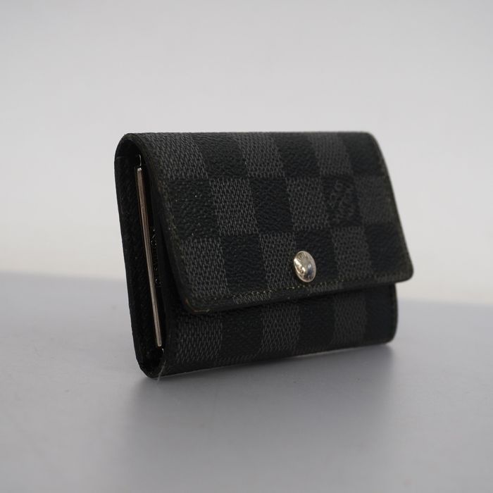 Shop Louis Vuitton DAMIER GRAPHITE 6 Key Holder (N62662) by