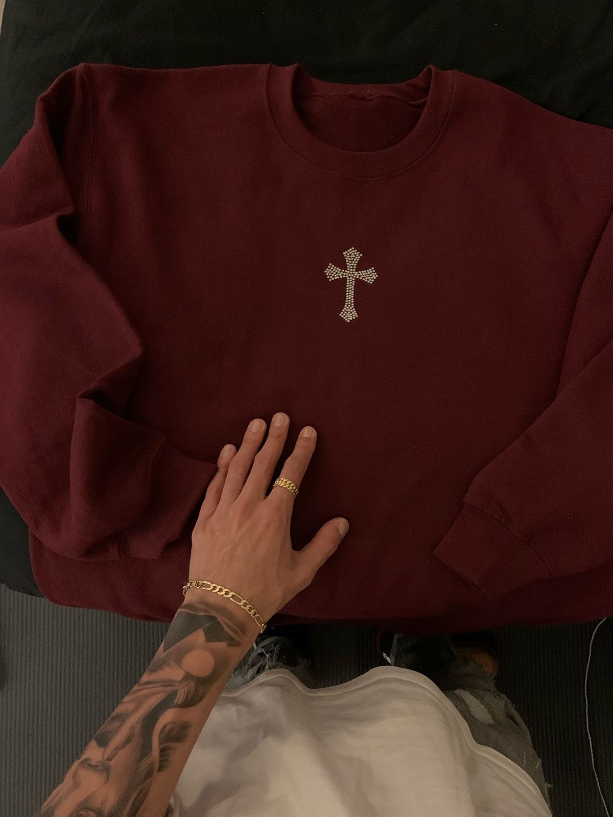 Other Rhinestones Cross Vintage Crewneck Sweatshirt Size US M / EU 48-50 / 2 - 1 Thumbnail