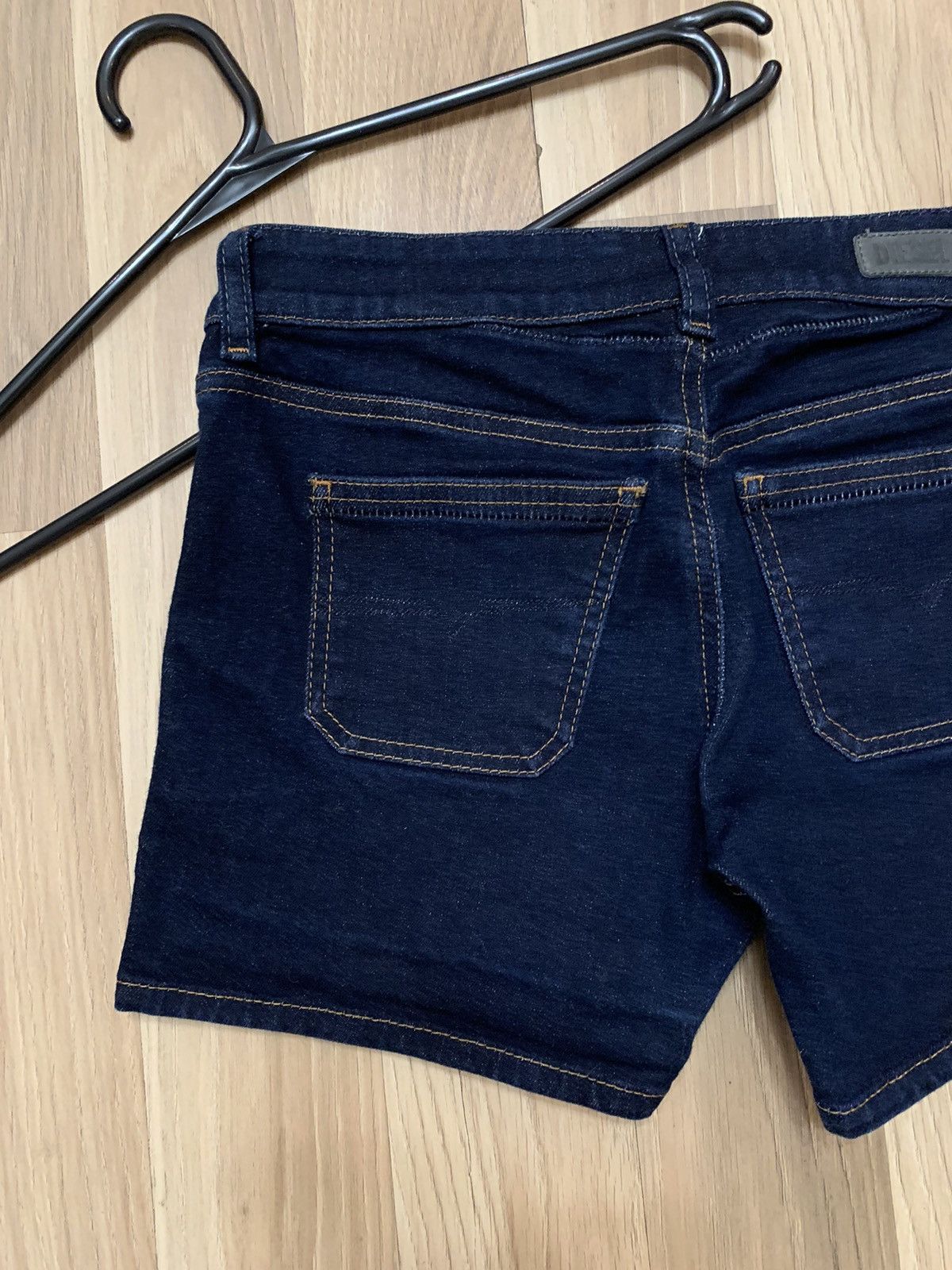 Diesel Diesel + Edun Women’s Denim Shorts Size 30" / US 8 / IT 44 - 13 Thumbnail
