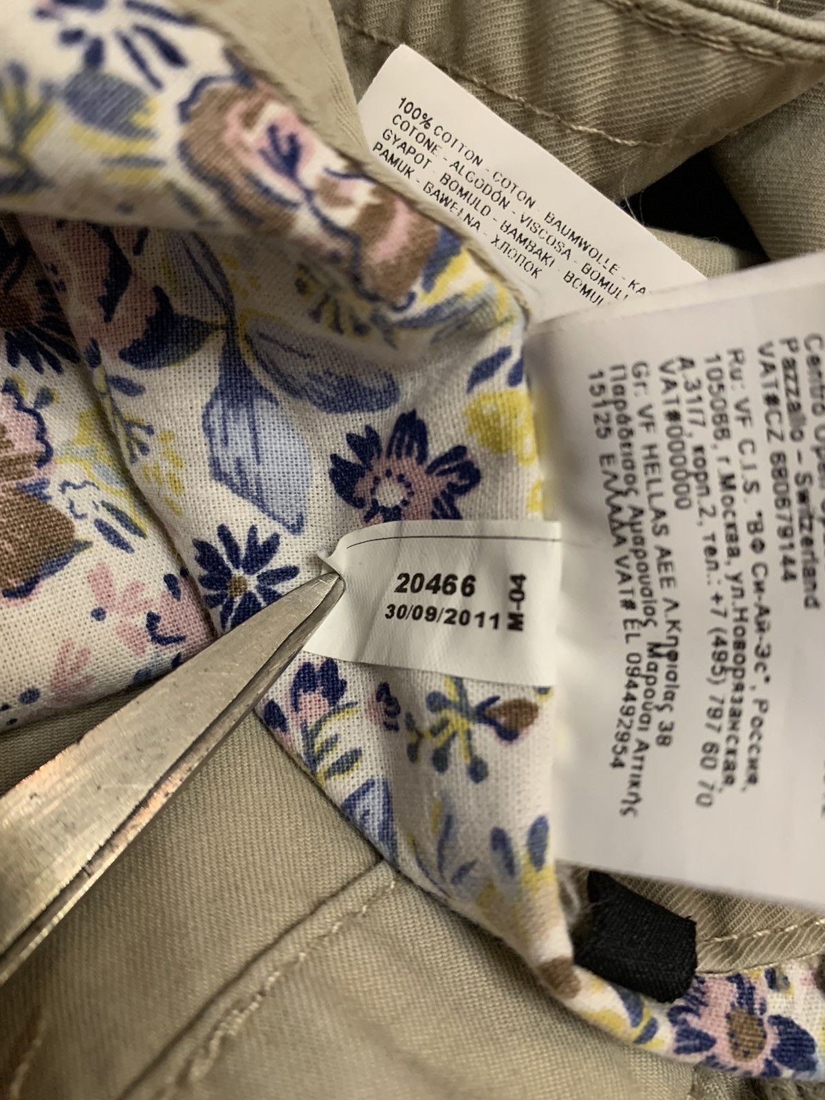 Napapijri Vintage Napapijri Cargo Shorts Size US 34 / EU 50 - 10 Thumbnail