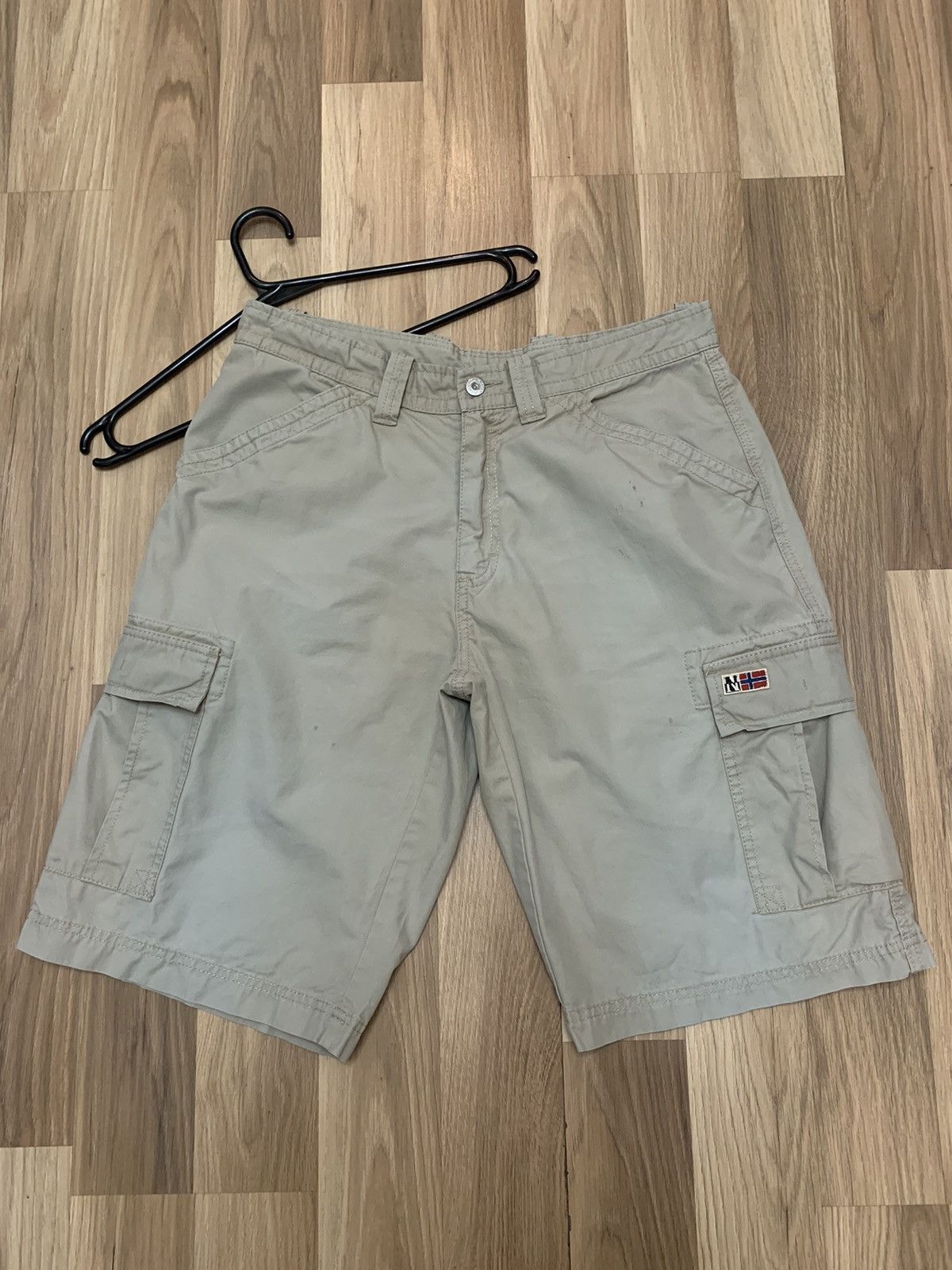 Napapijri Vintage Napapijri Cargo Shorts Size US 34 / EU 50 - 1 Thumbnail