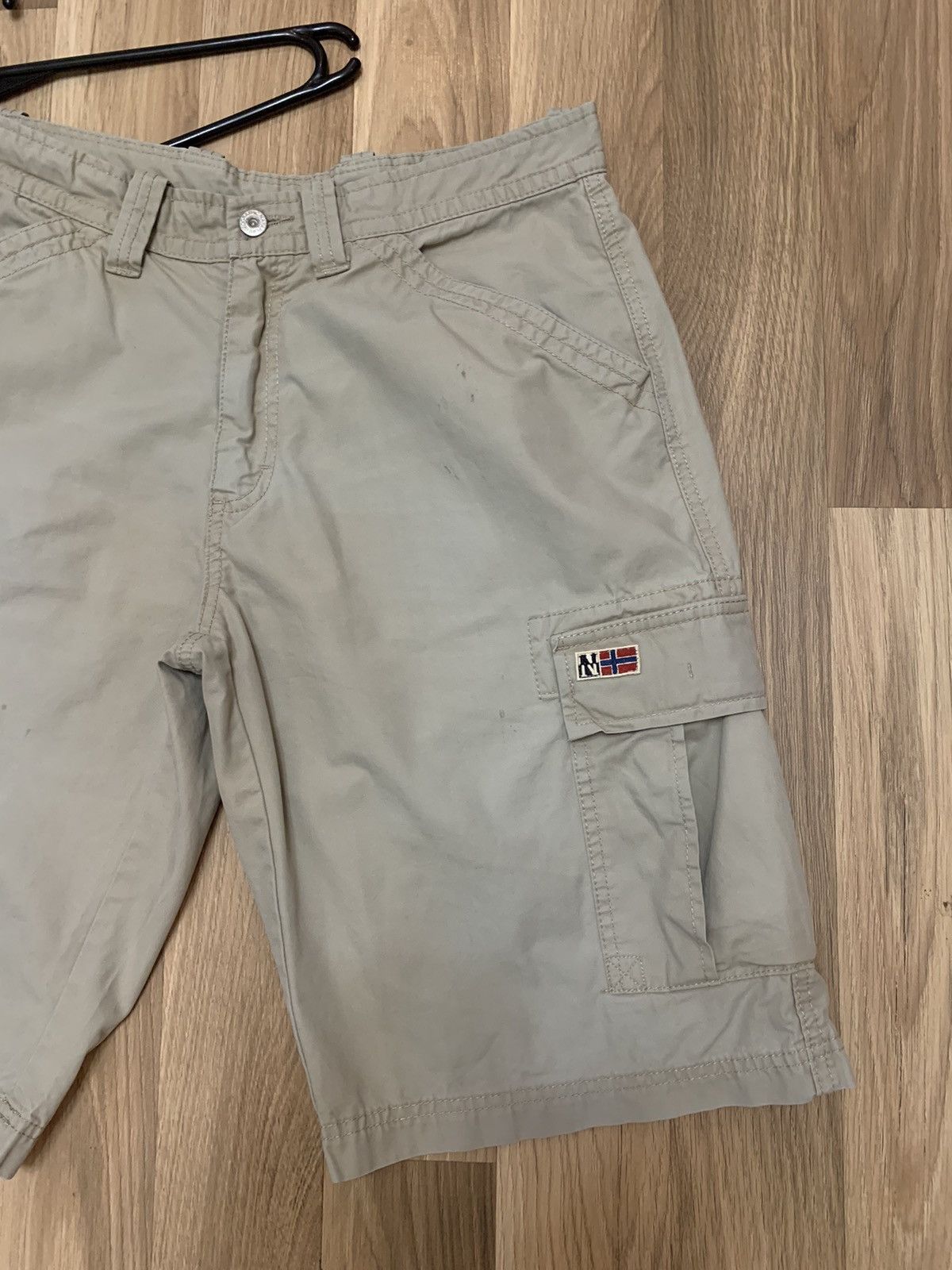 Napapijri Vintage Napapijri Cargo Shorts Size US 34 / EU 50 - 4 Thumbnail