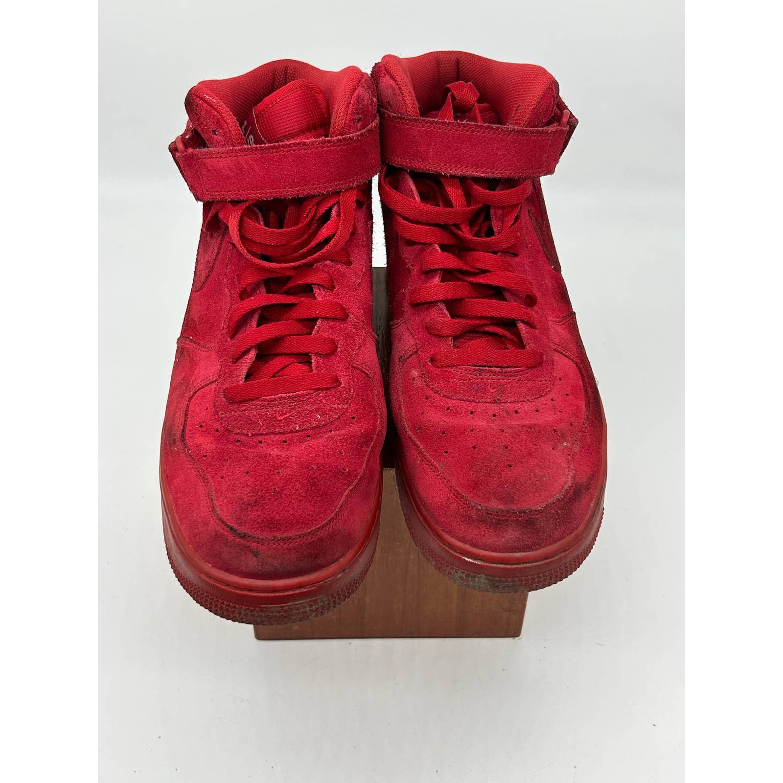 Red suede air force 1 mid sales